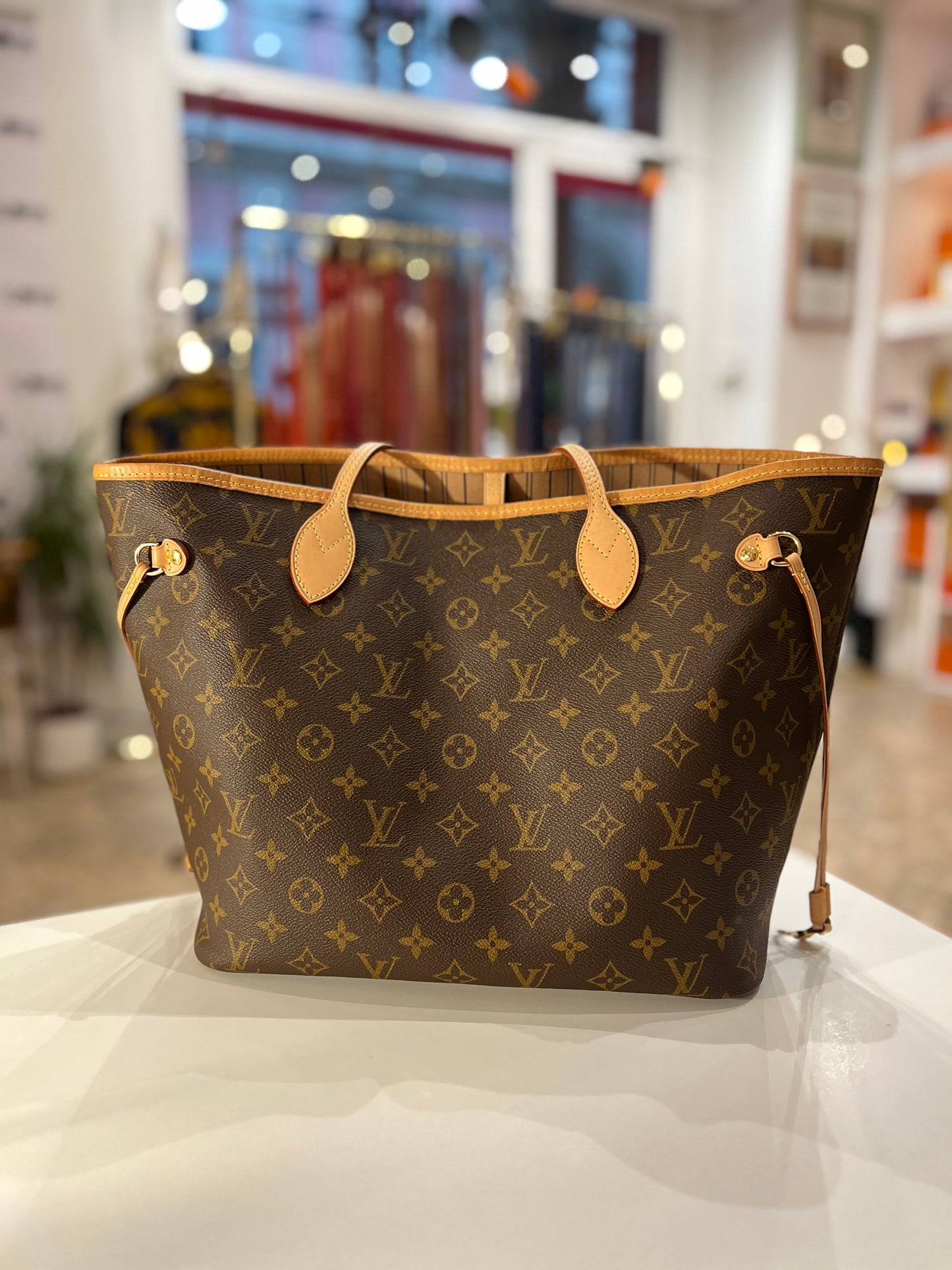 Louis Vuitton Neverfull MM