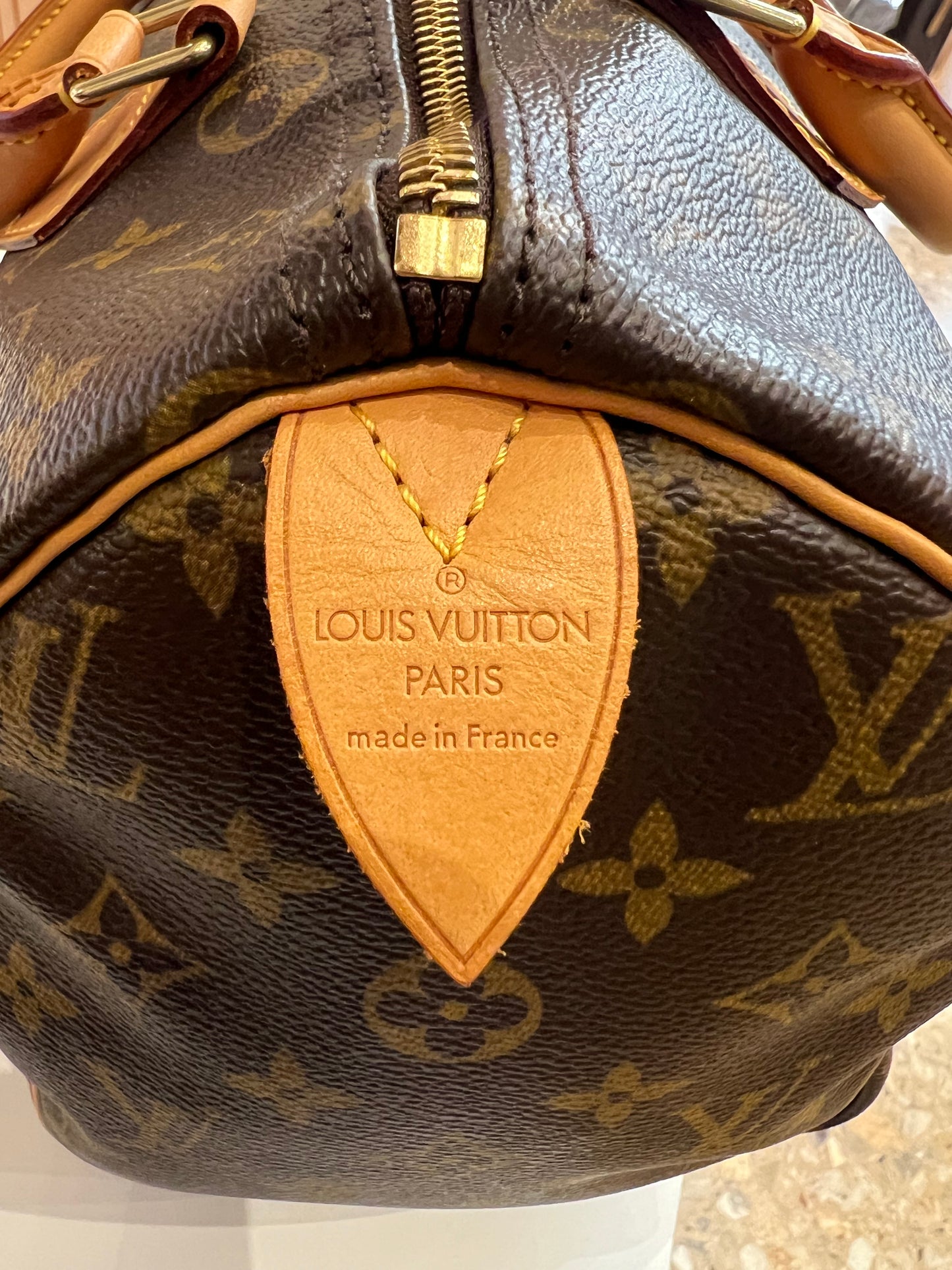 Louis Vuitton Speedy 30