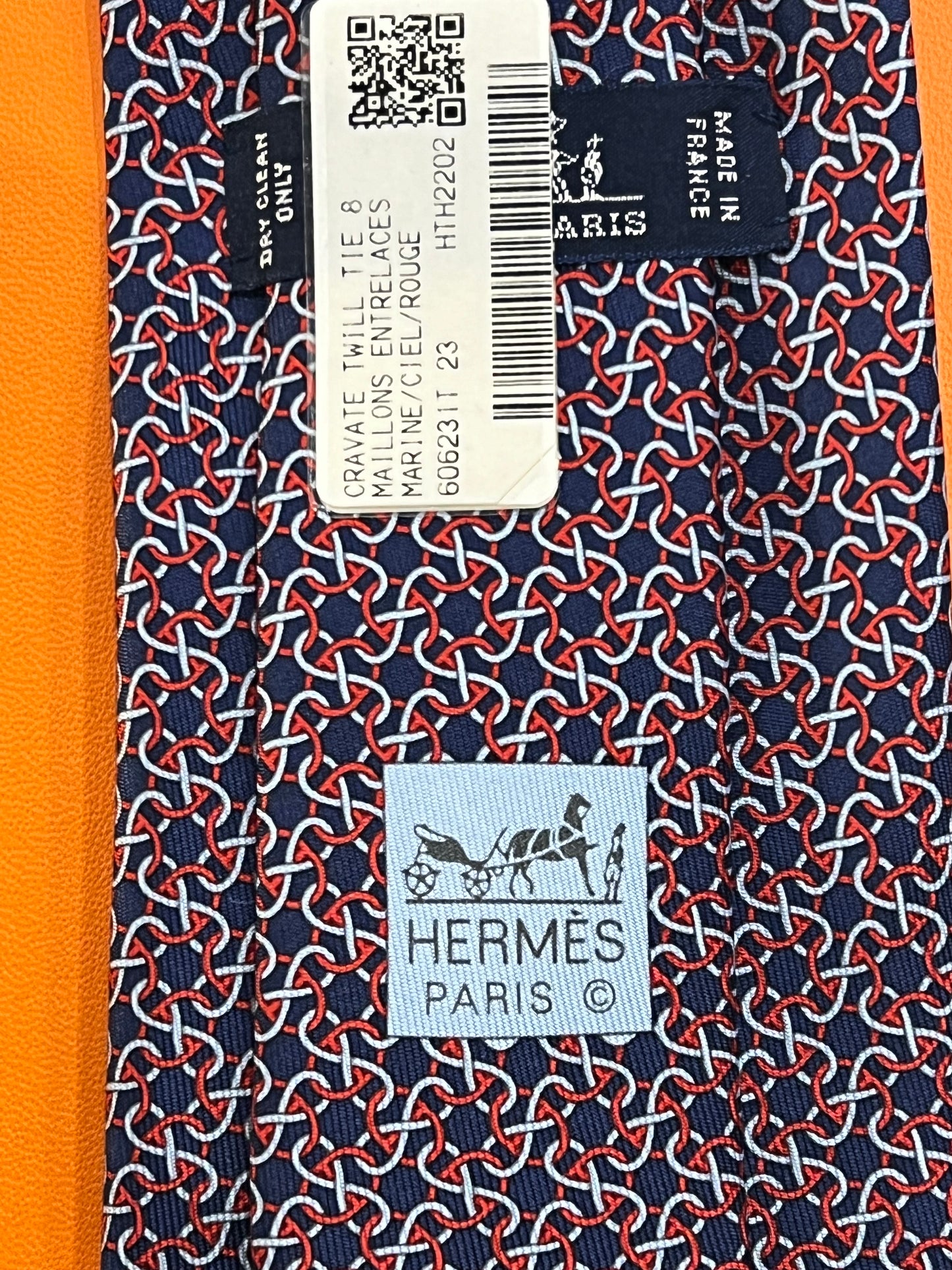 Cravatta Hermès 6231EA con etichetta