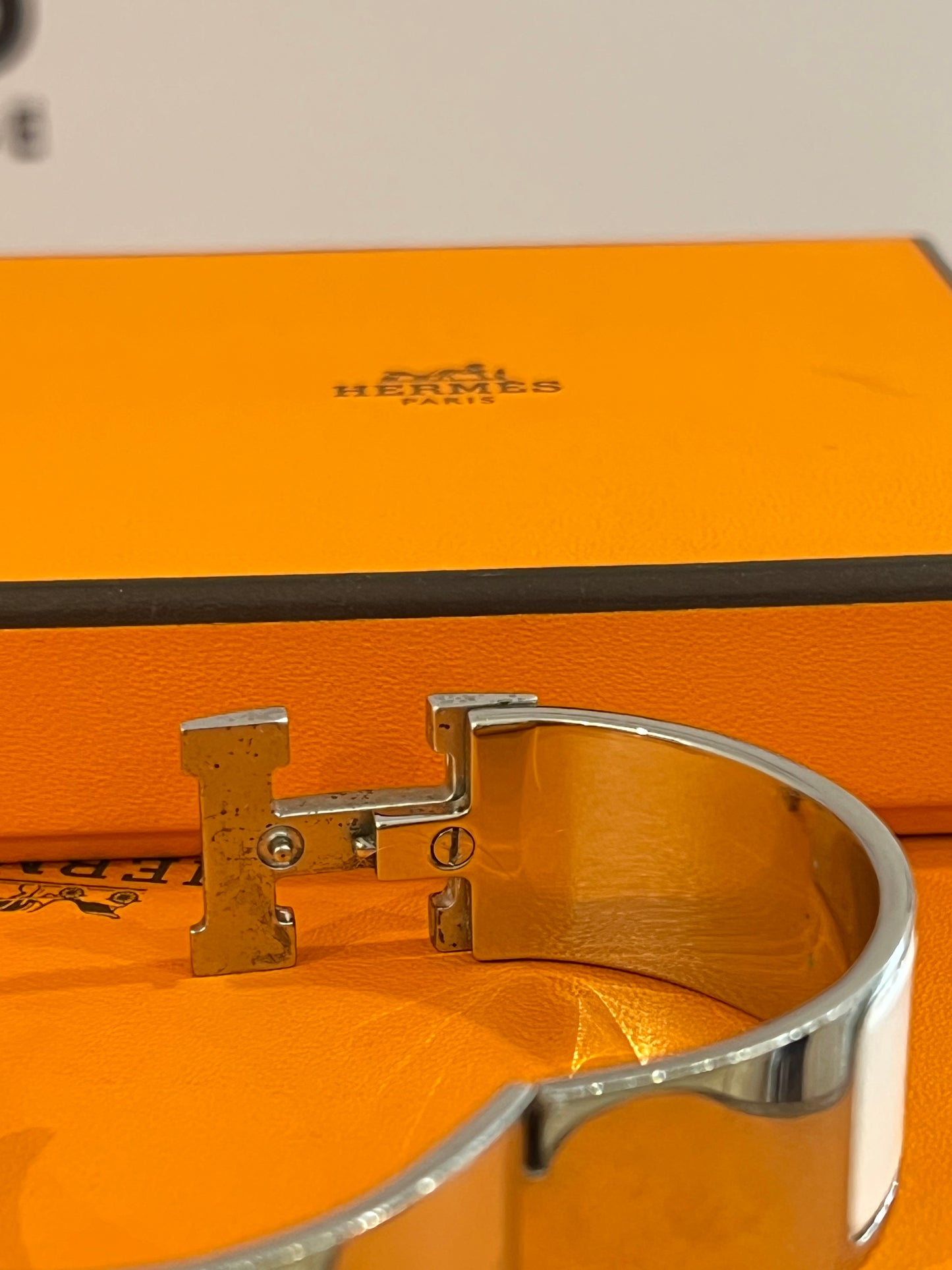 Hermès Clic Clac H white