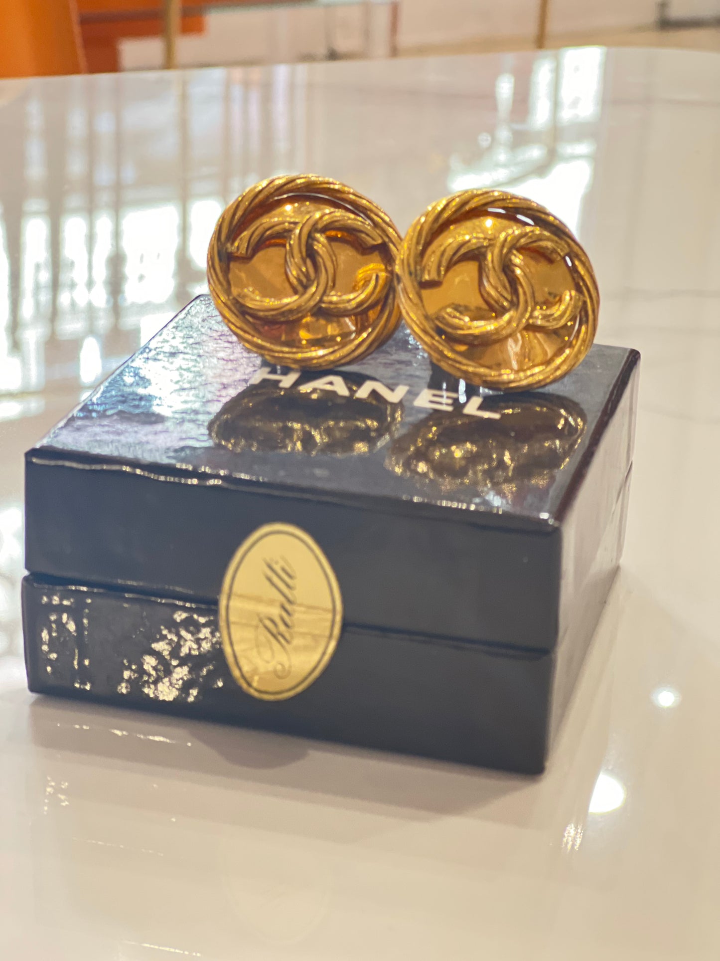 Vintage Chanel clip earrings