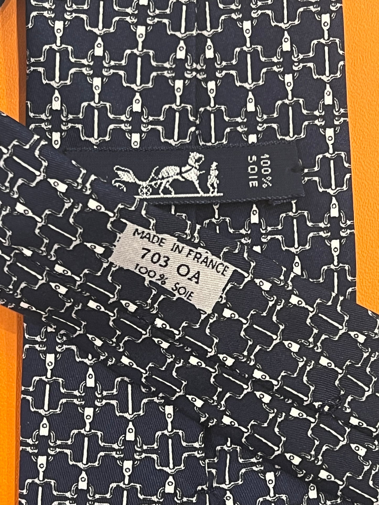 Cravatta Hermès 703OA