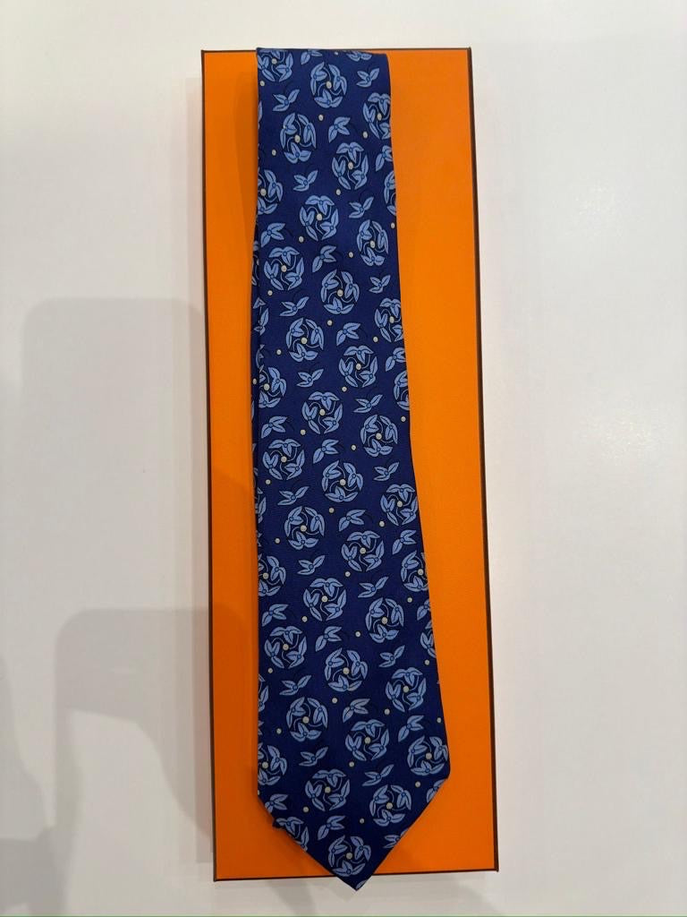 Cravatta vintage Hermès edera 7281 ma