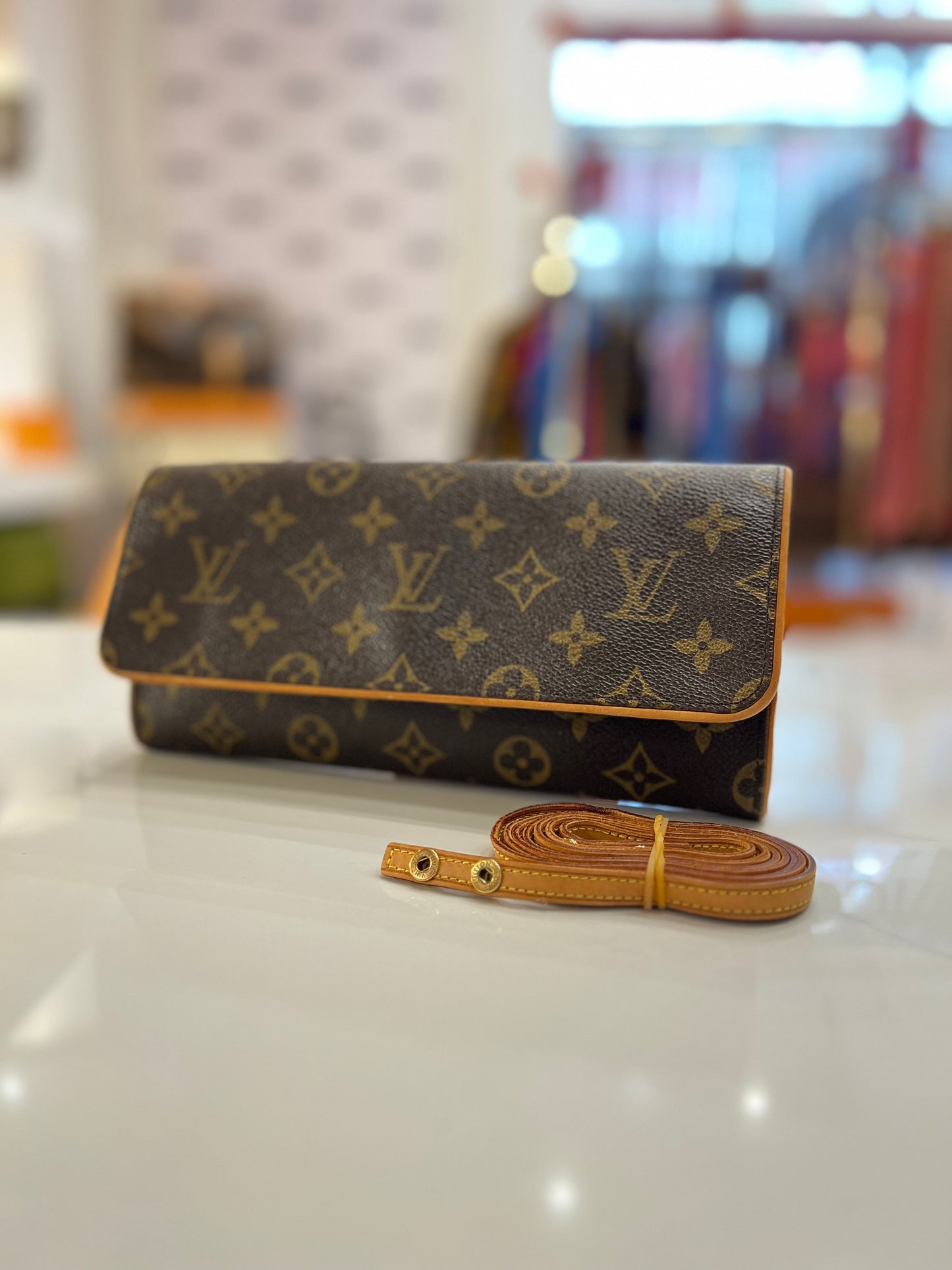 Louis Vuitton Twin Pochette GM