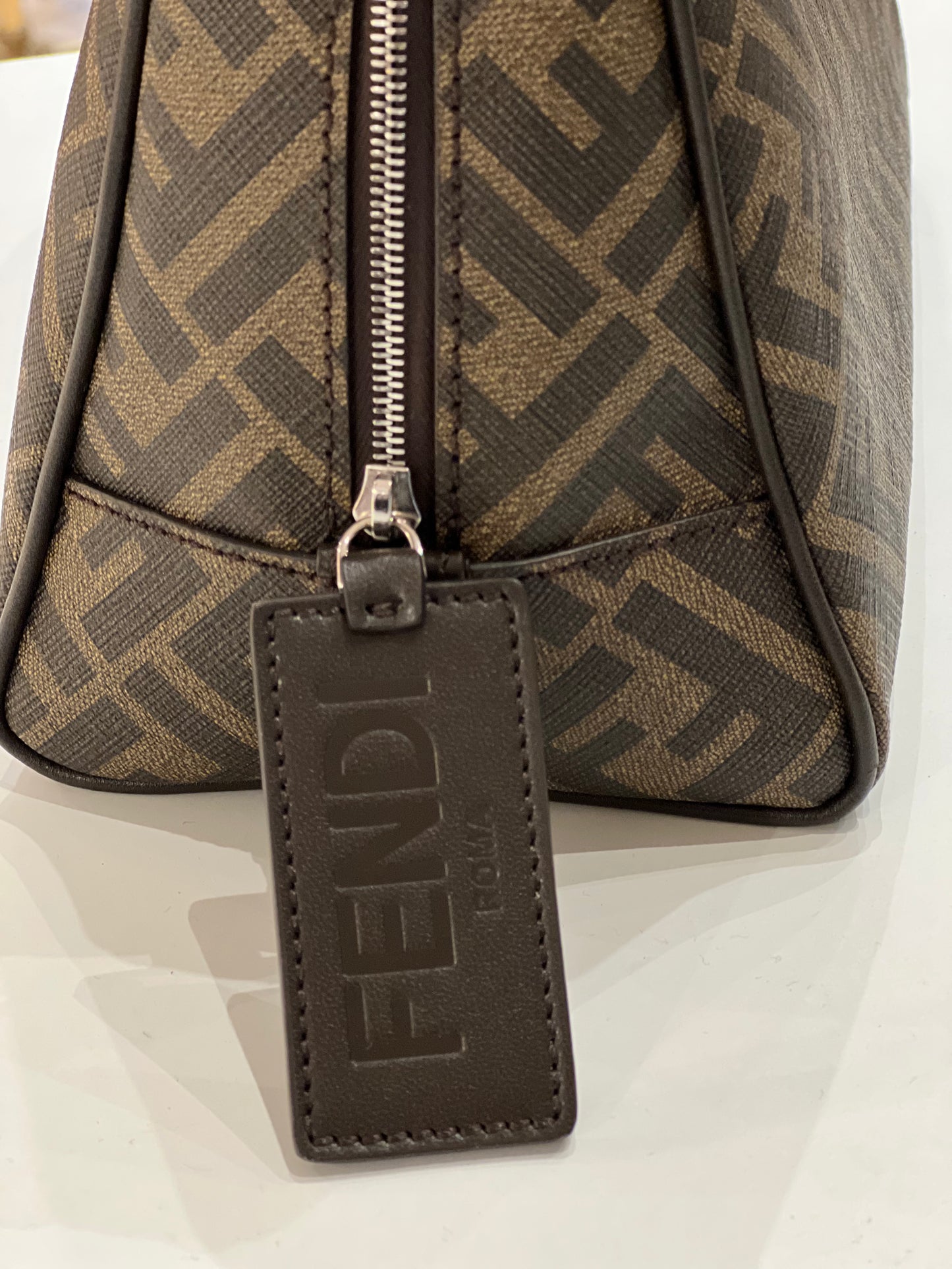 Trousse Fendi FF logo