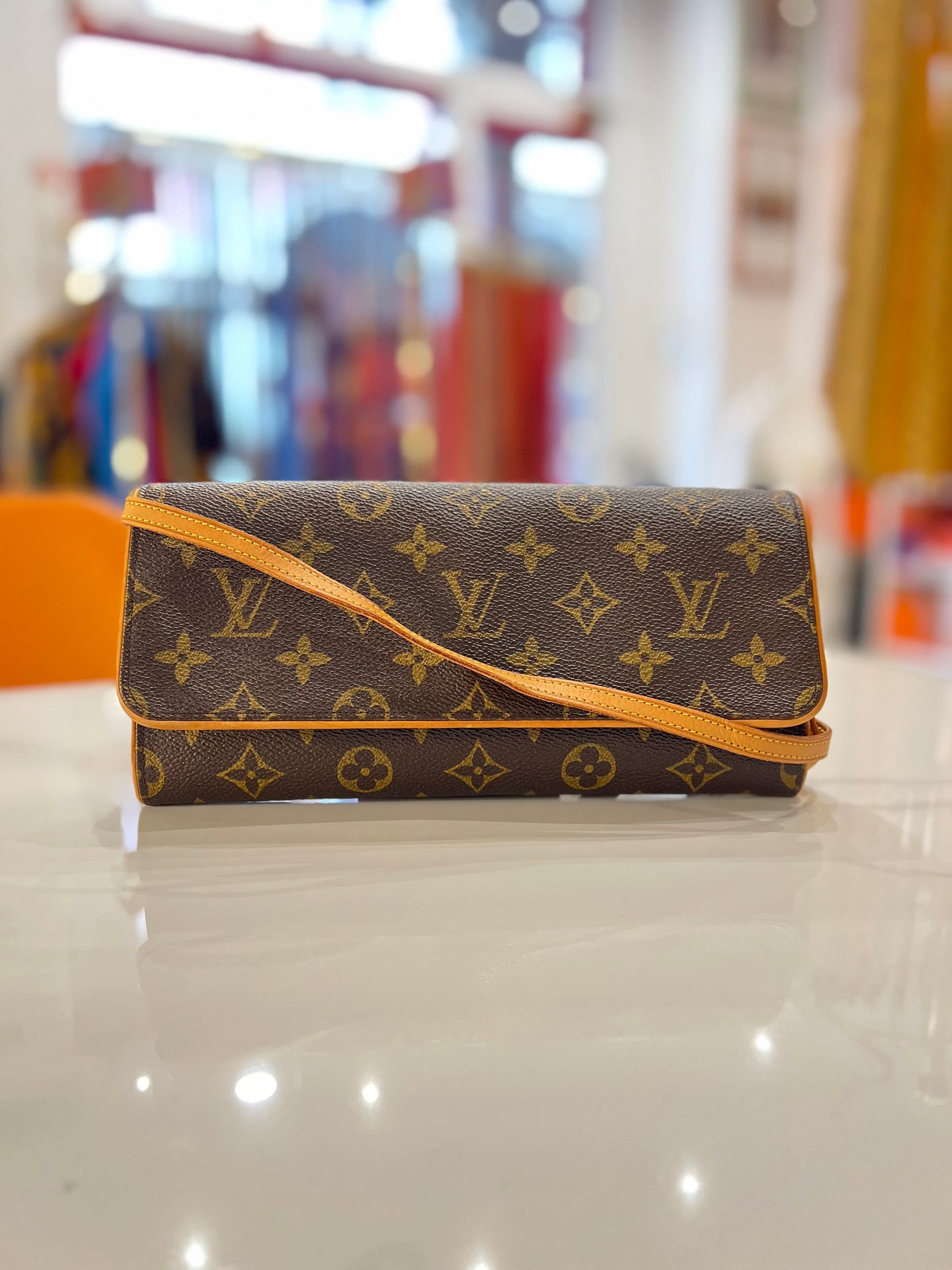 Louis Vuitton Twin Pochette GM