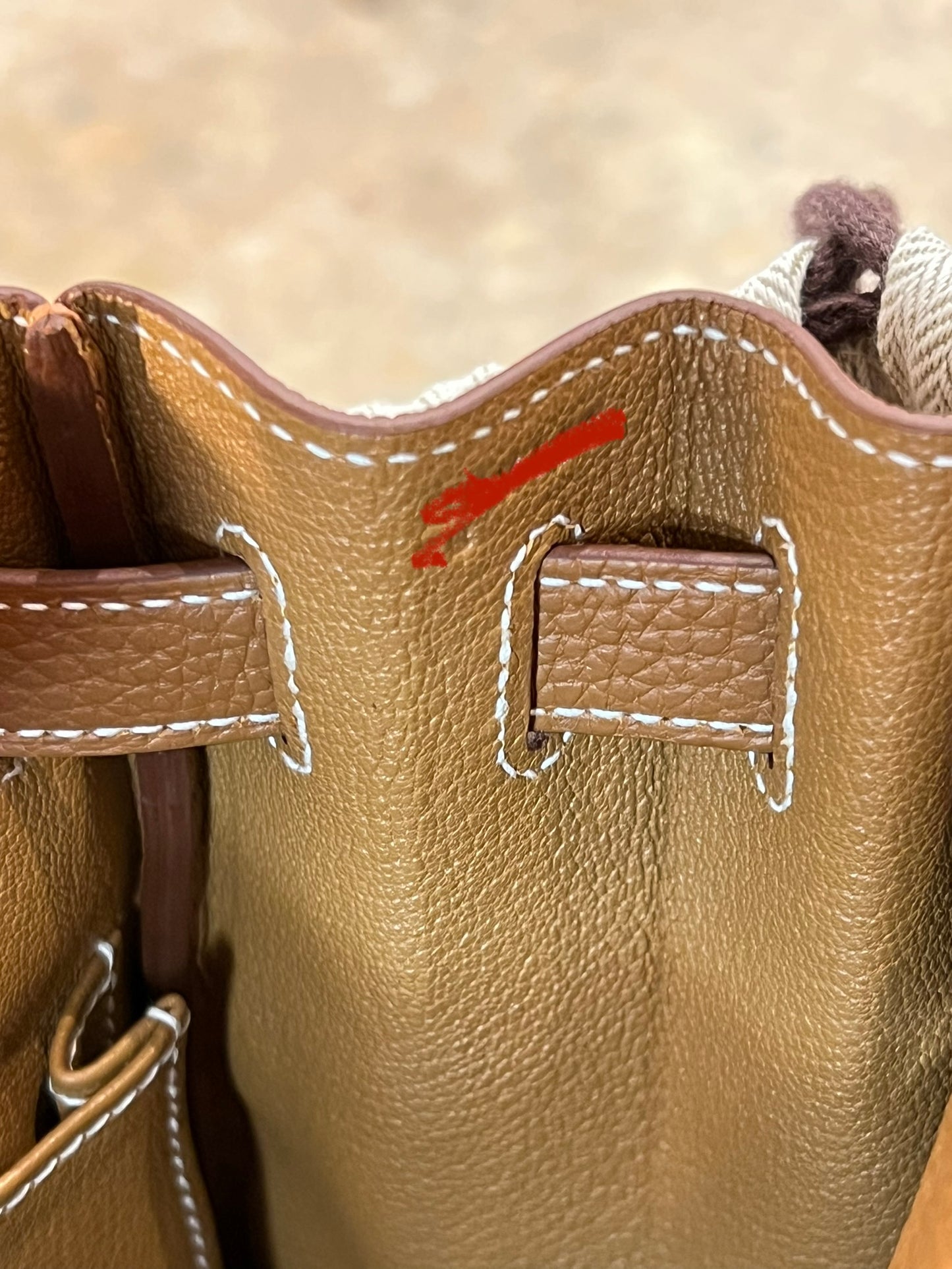 Hermès Kelly 28 Togo Gold Palladium Retourne