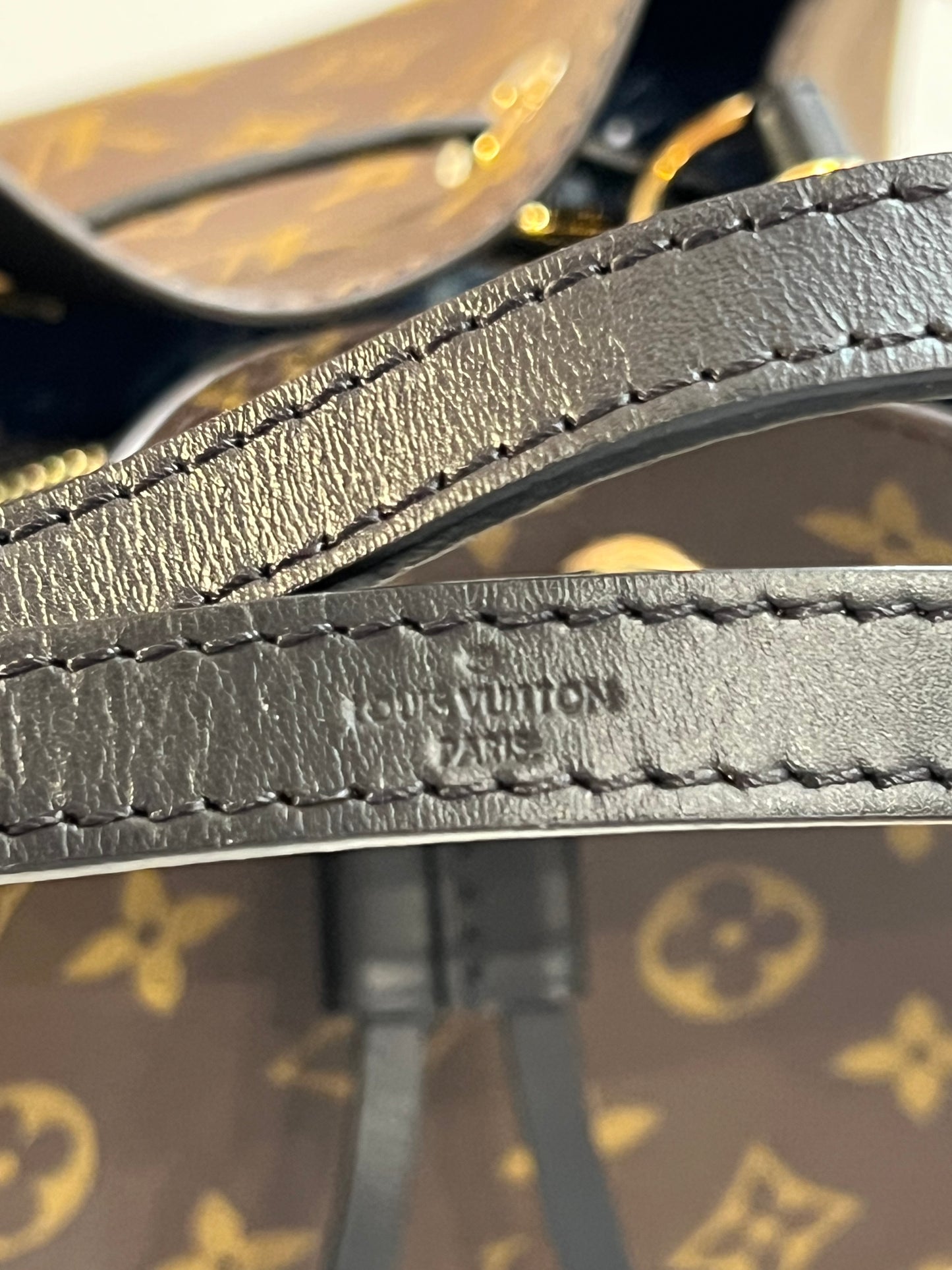 Louis Vuitton NéoNoé MM bucket