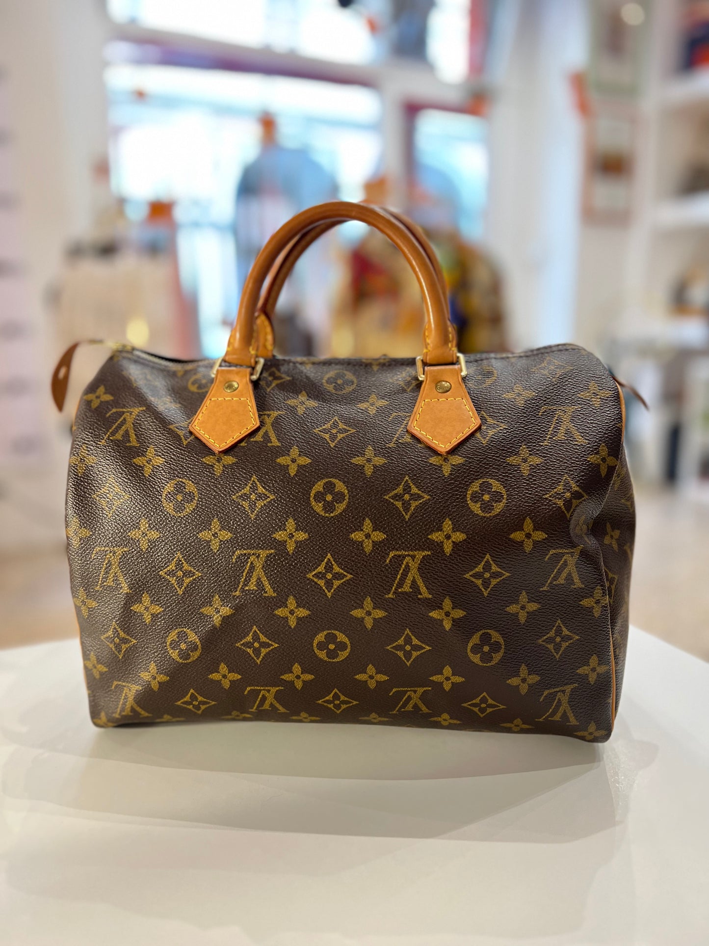 Louis Vuitton Speedy 30 bag