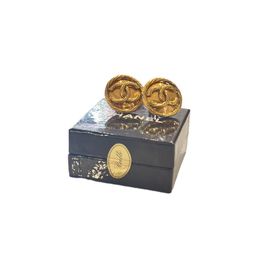 Vintage Chanel clip earrings