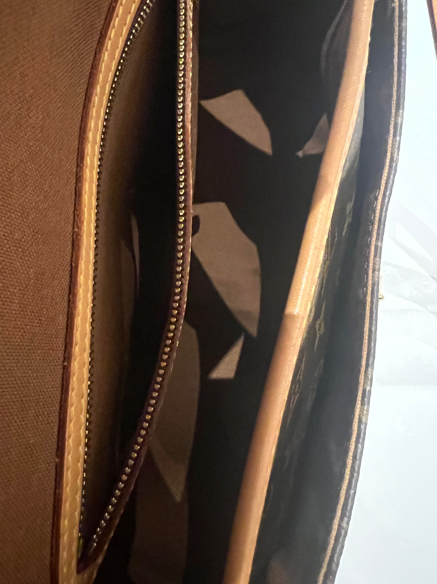 Louis Vuitton Sologne