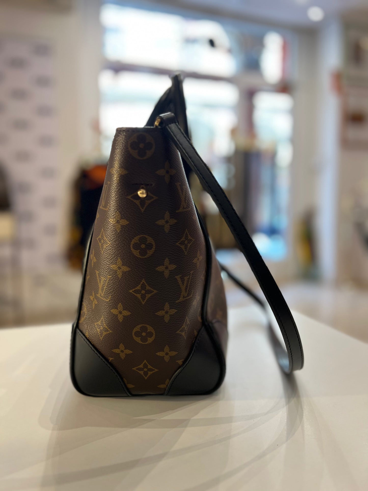Tote Phenix Louis Vuitton