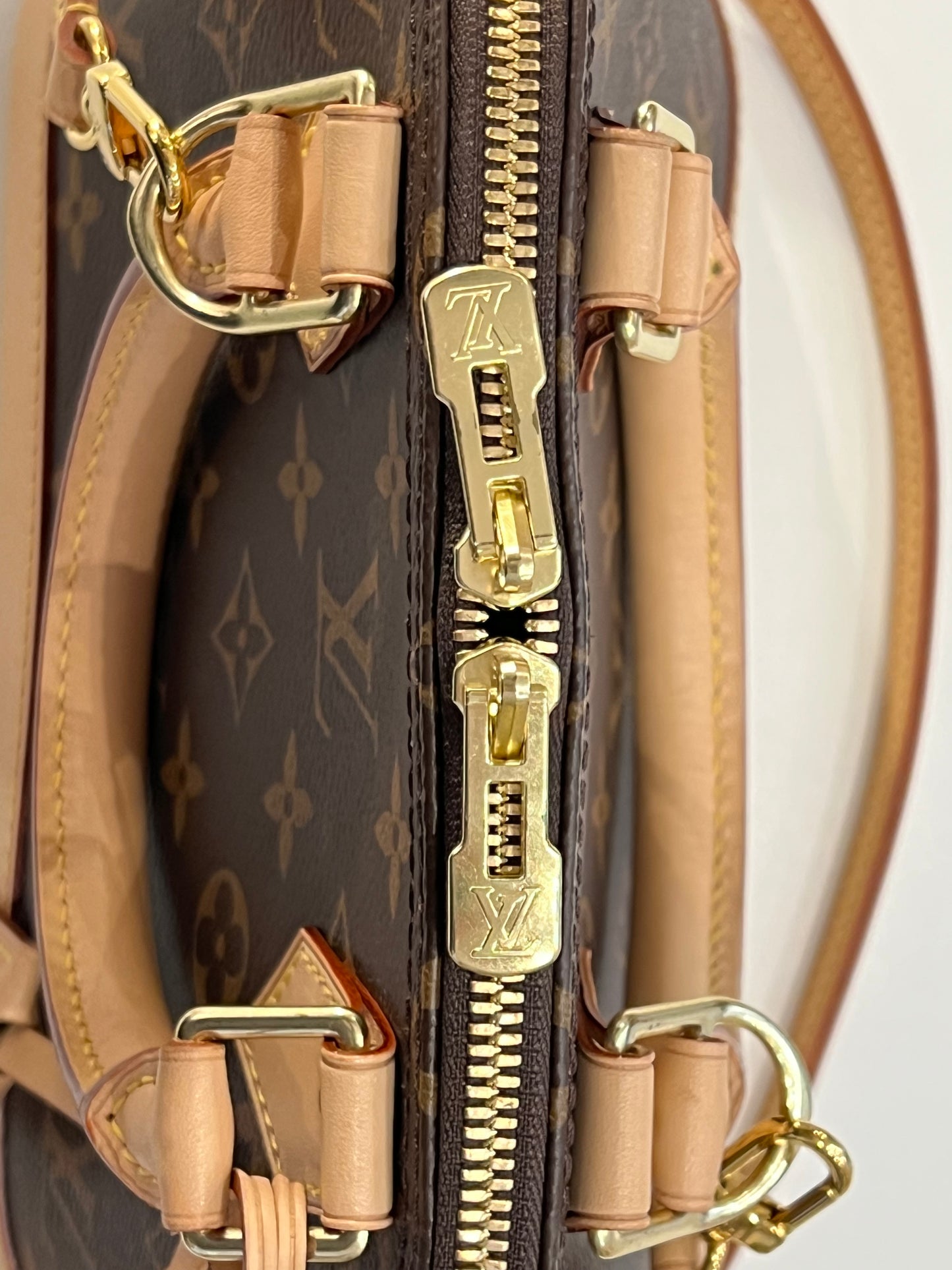 Louis Vuitton Alma BB