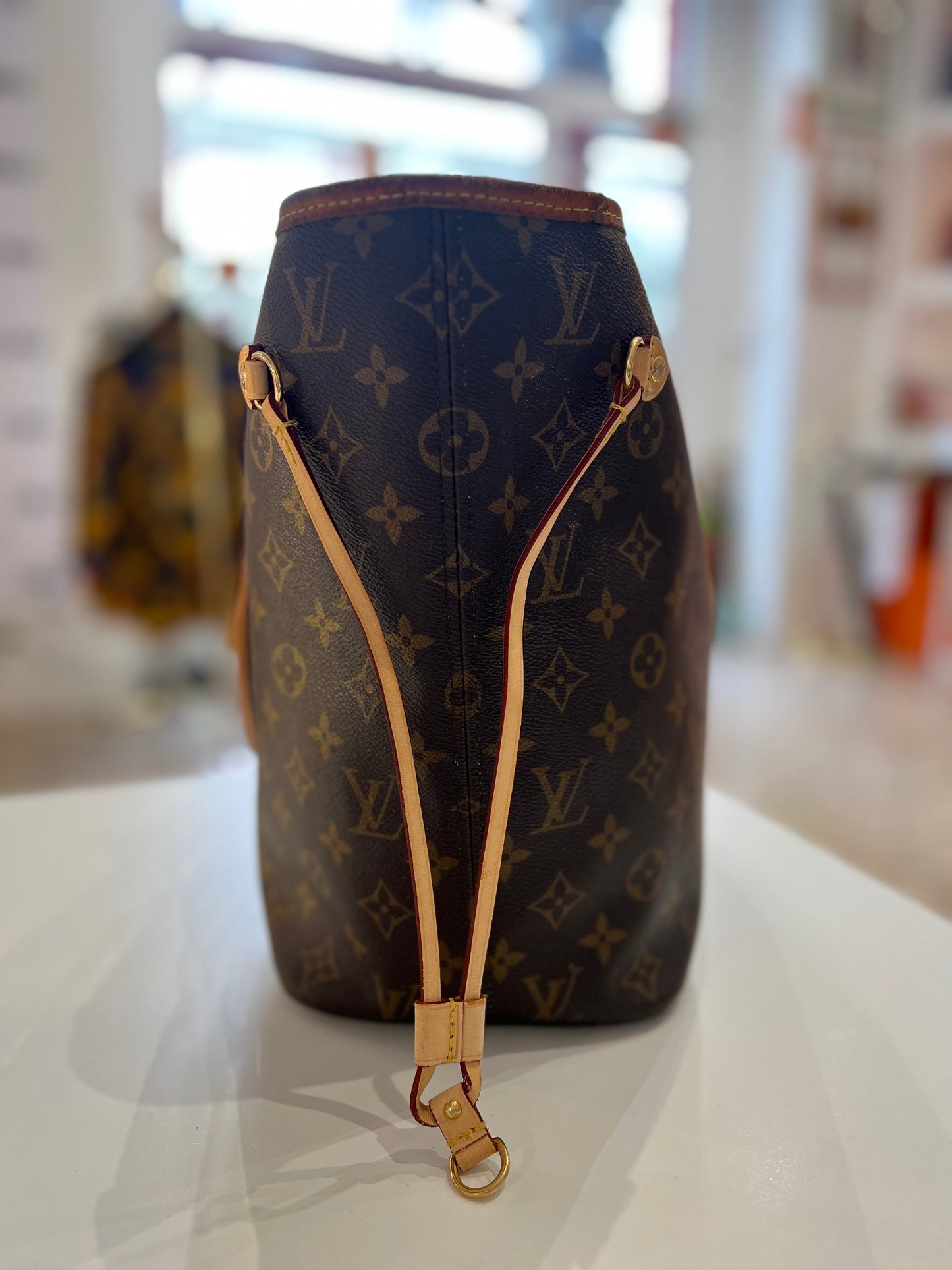 Louis Vuitton Neverfull mm