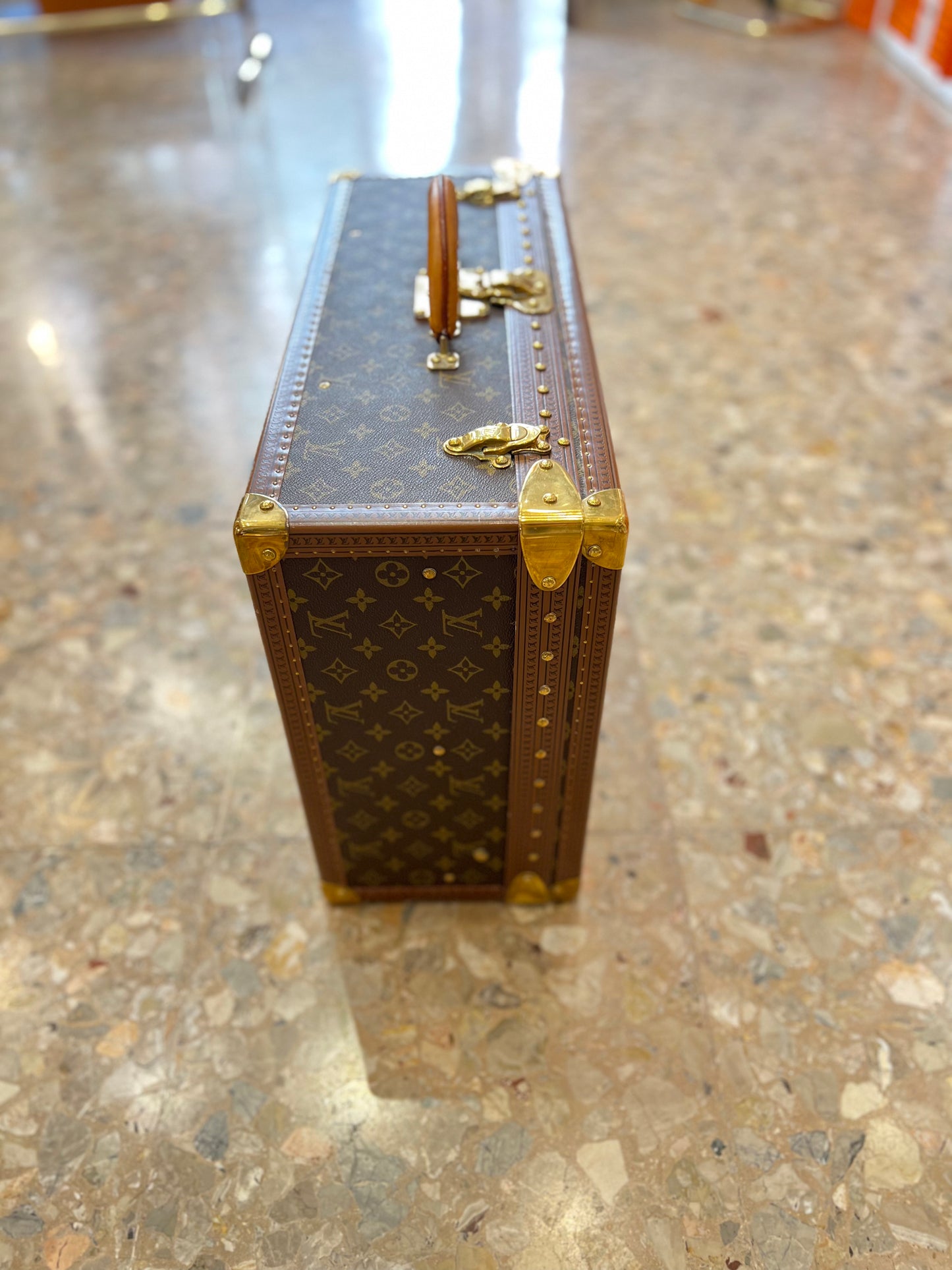 Louis Vuitton Alzer 55
