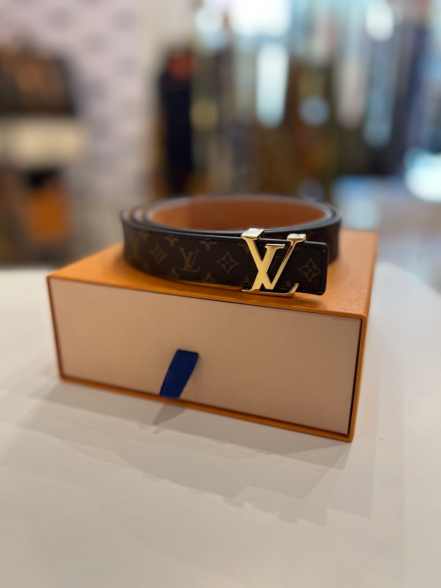 Louis Vuitton belt 80 cm