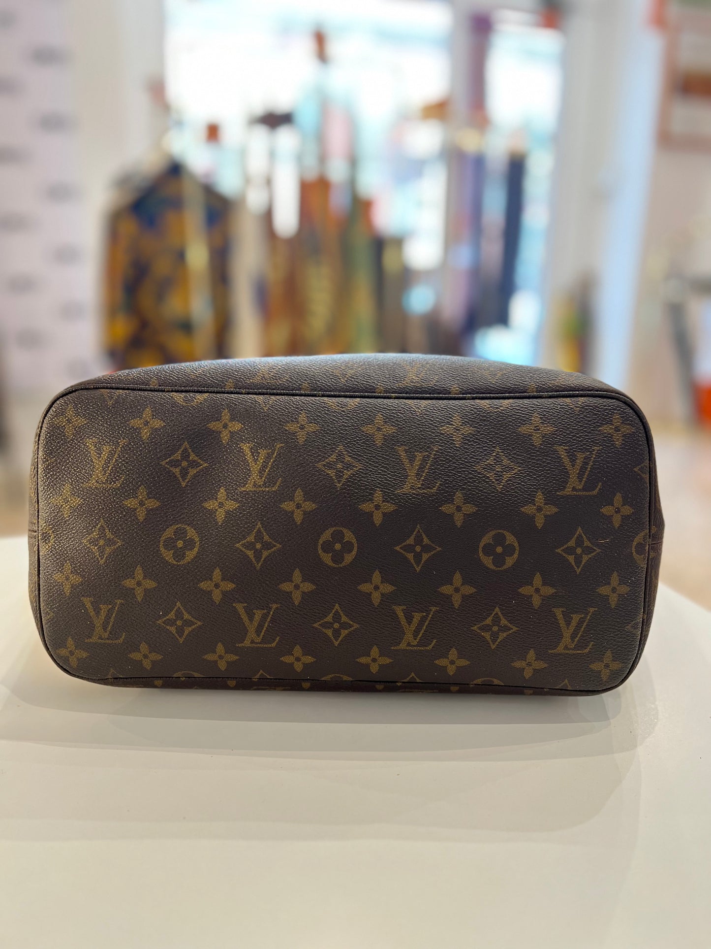 Louis Vuitton Neverfull mm