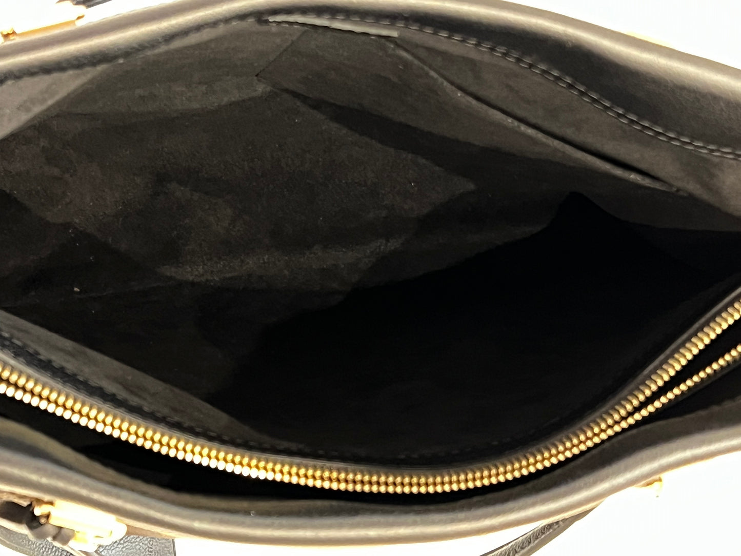 Louis Vuitton Pallas MM chain bag