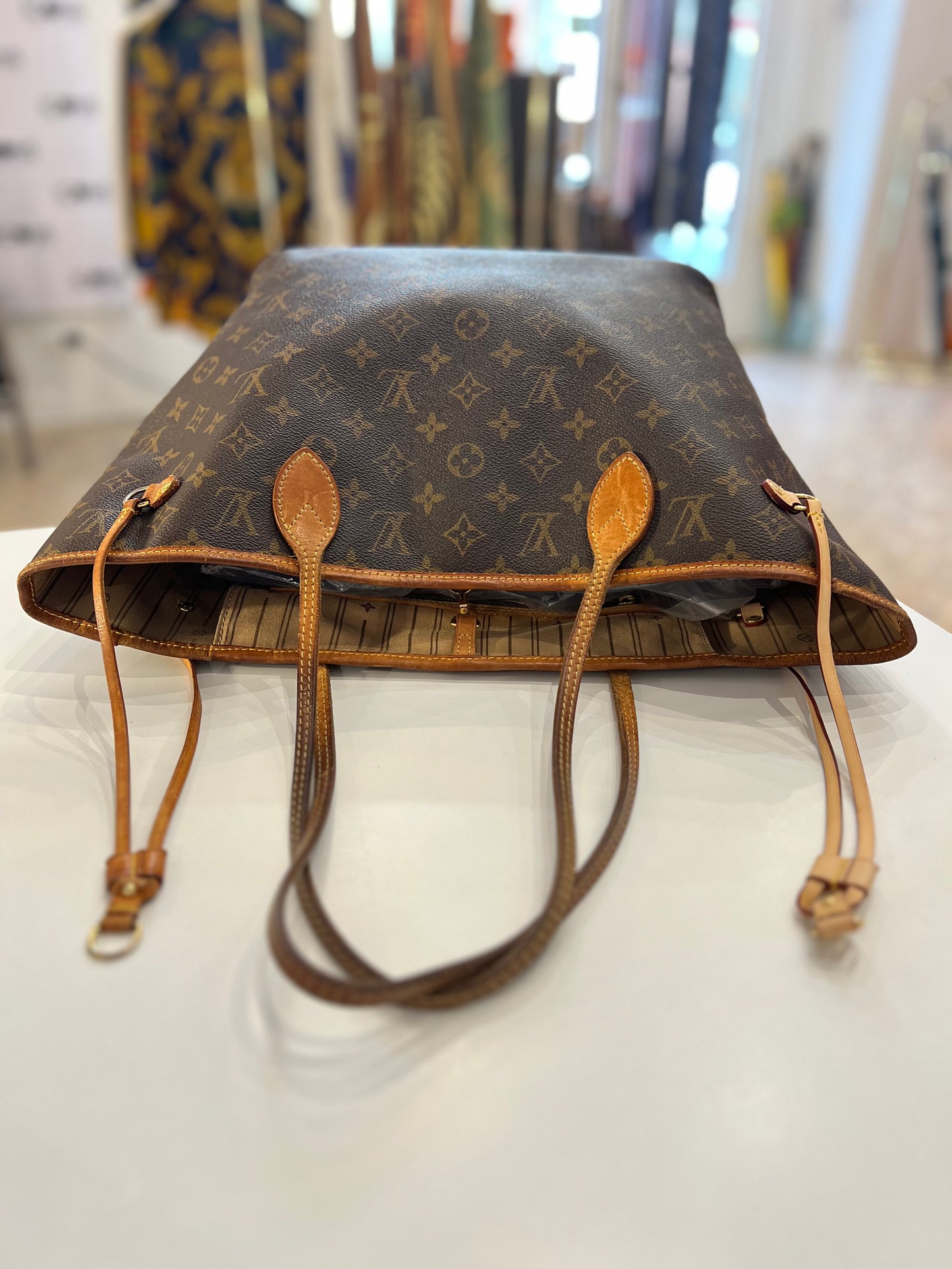 Louis Vuitton Neverfull mm