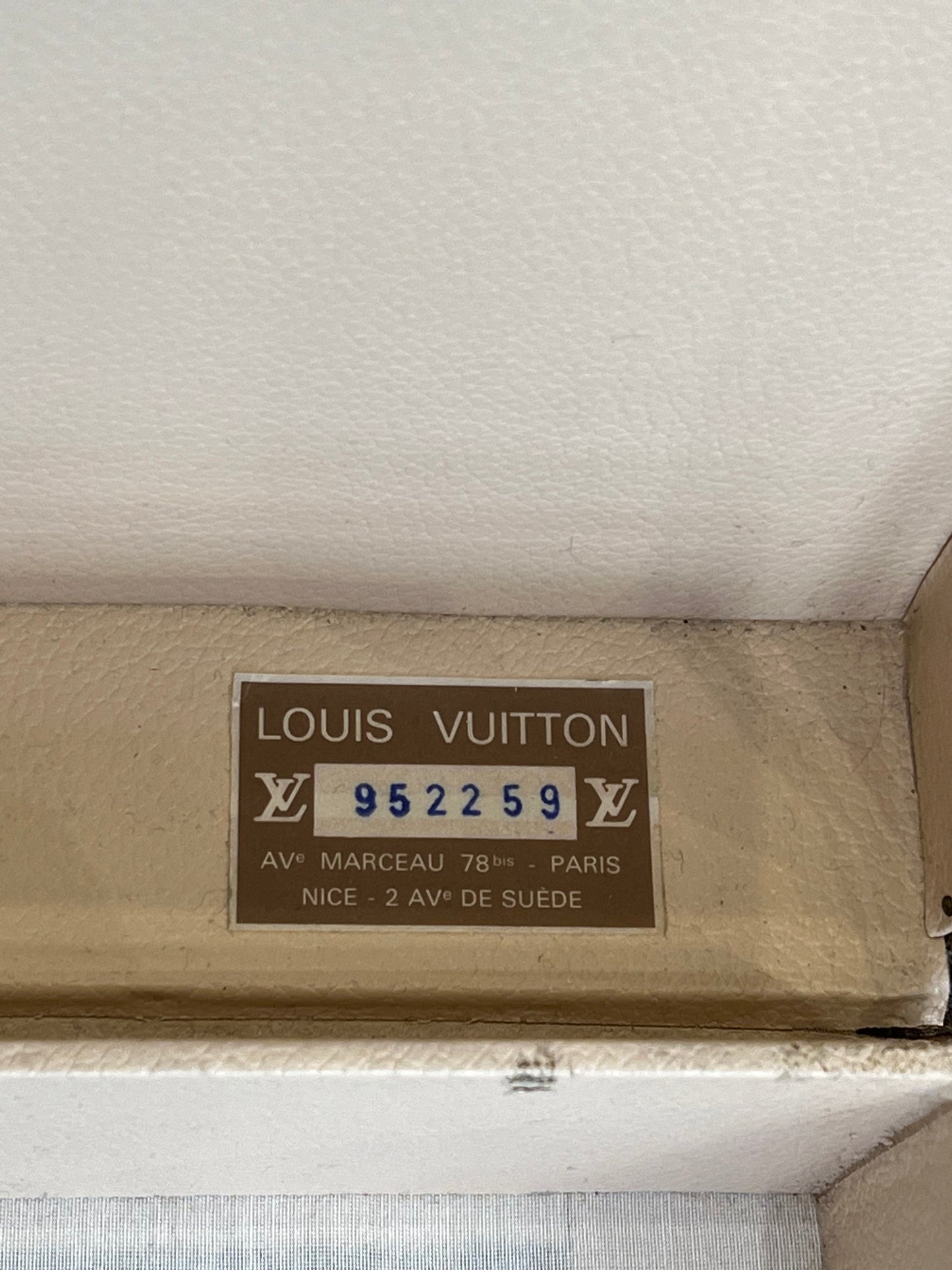 Louis Vuitton Alzer 55