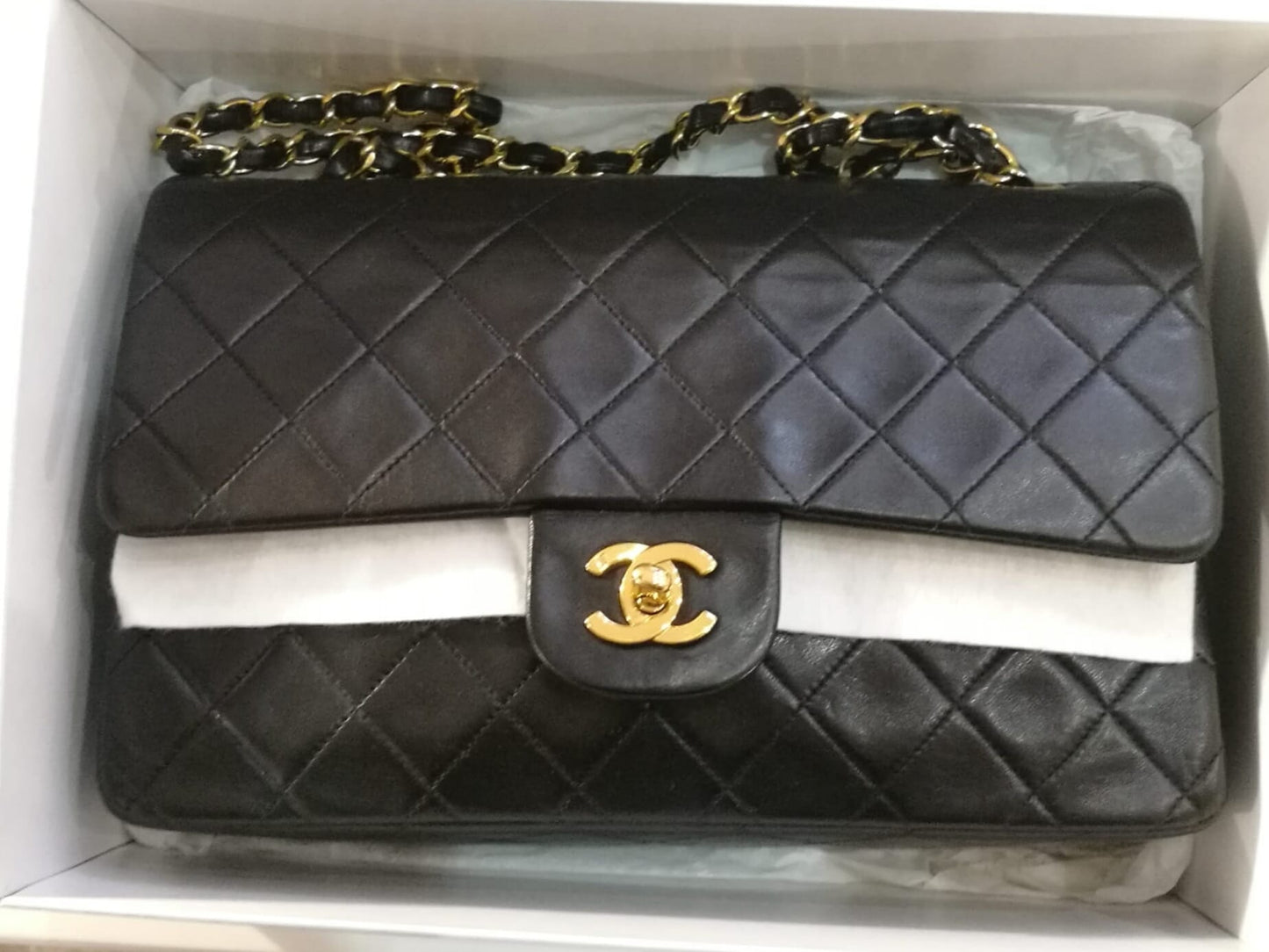 Chanel Timeless 2.55