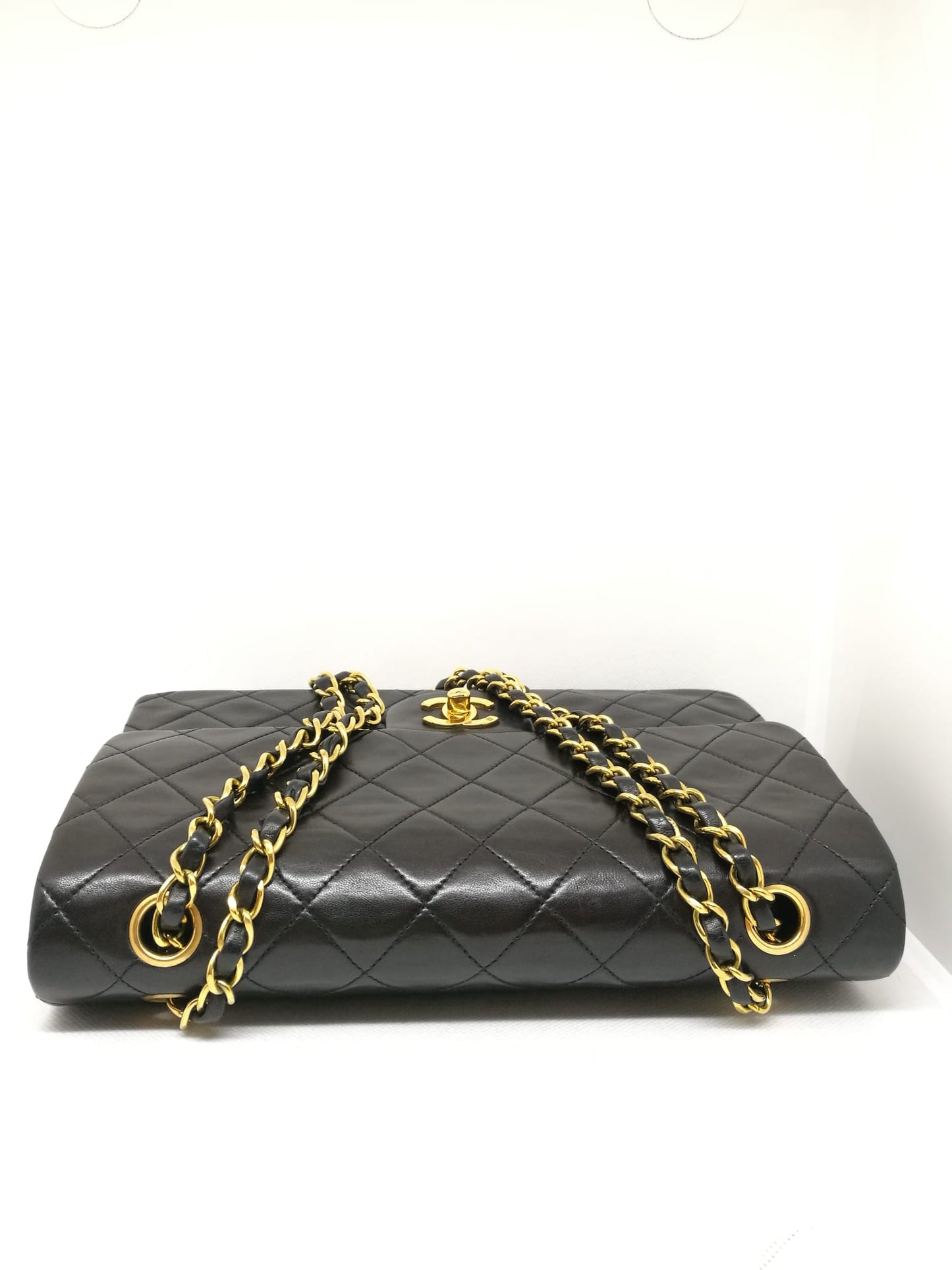 Chanel Timeless 2.55