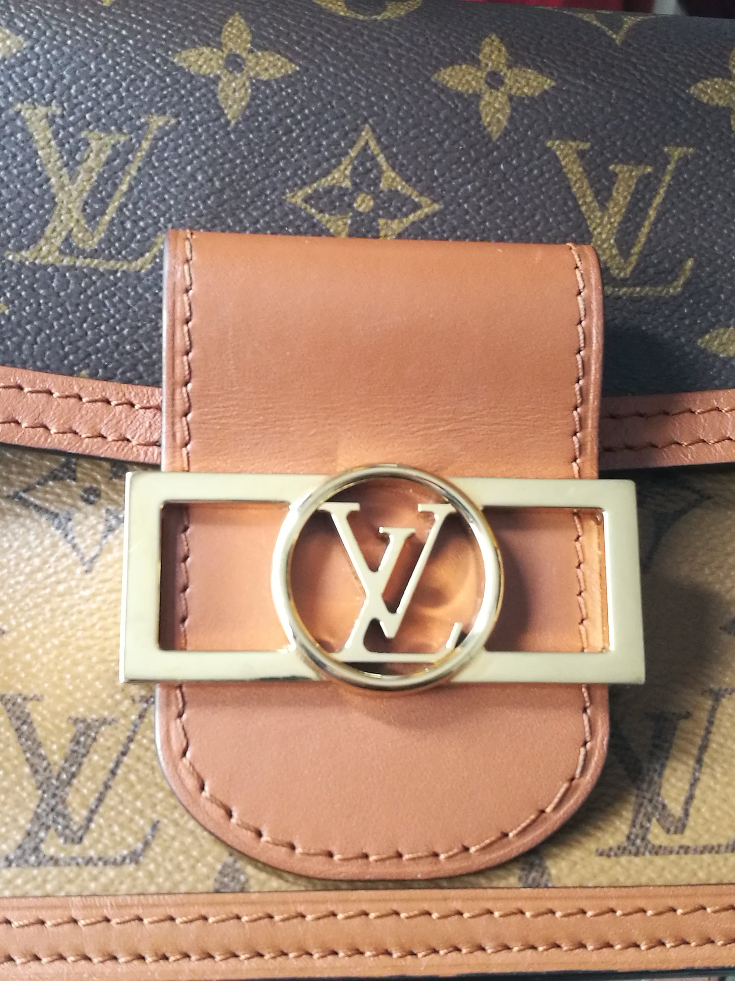 Louis Vuitton Dauphine mini