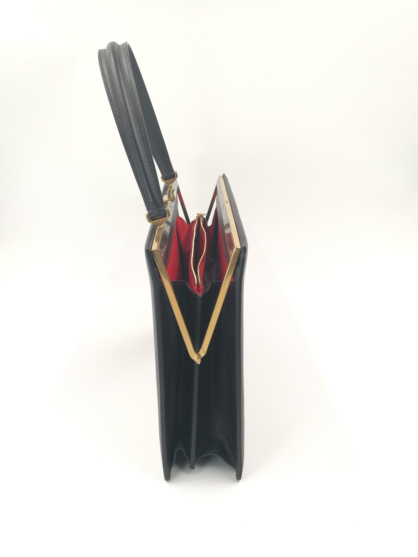 Celine Clasp