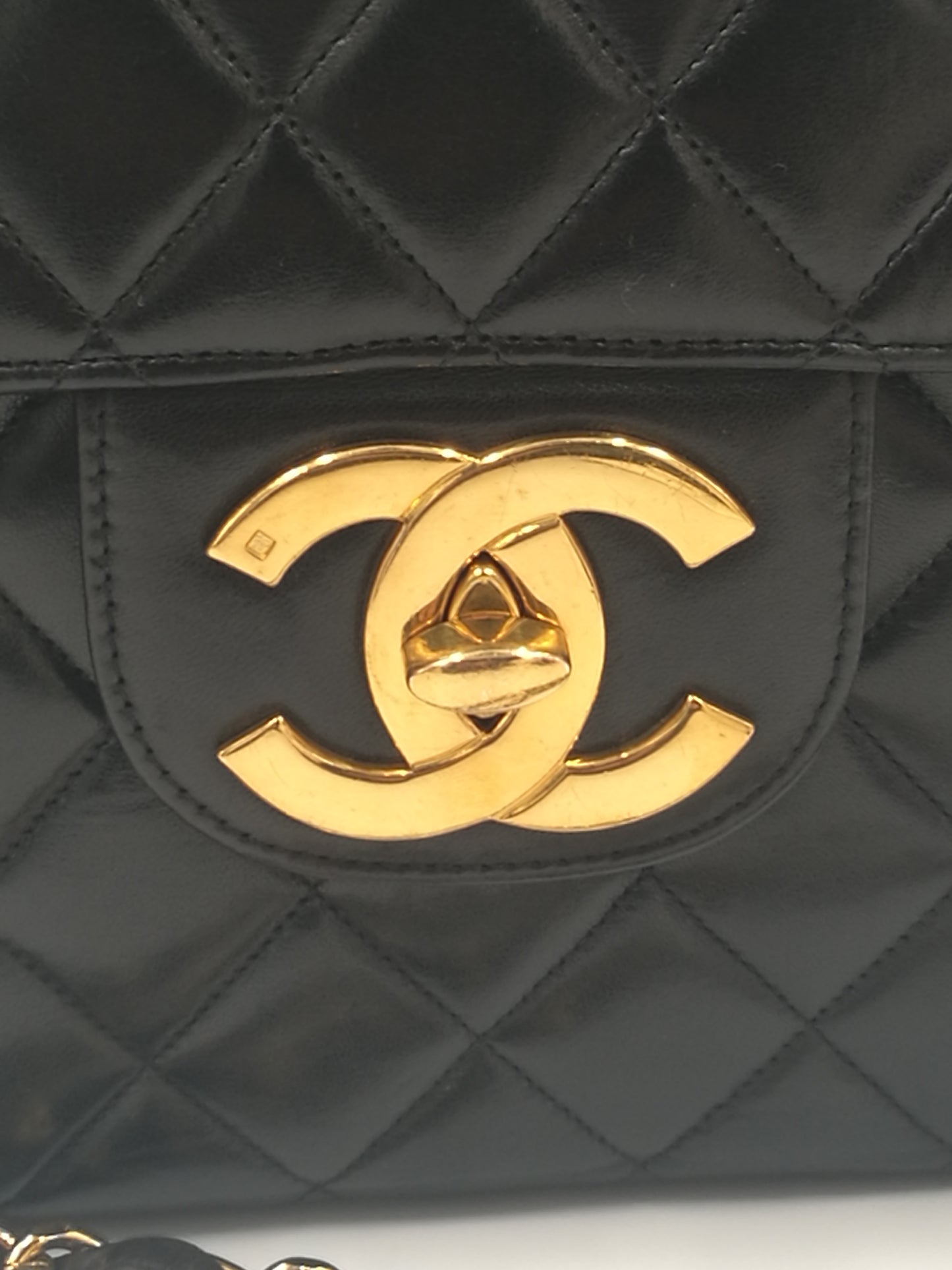 Chanel Maxi XL