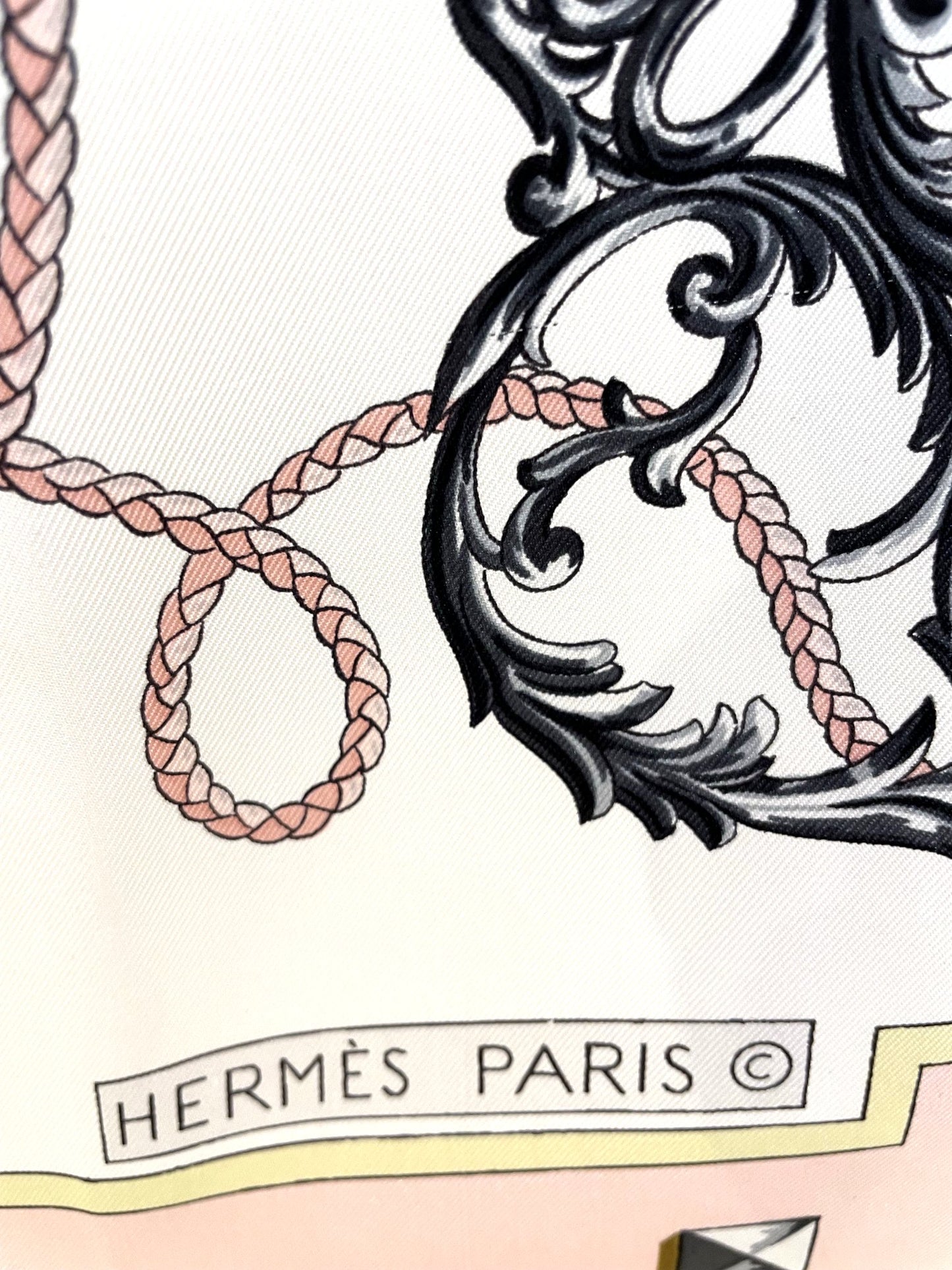 Carrè  Hermès Le Cles