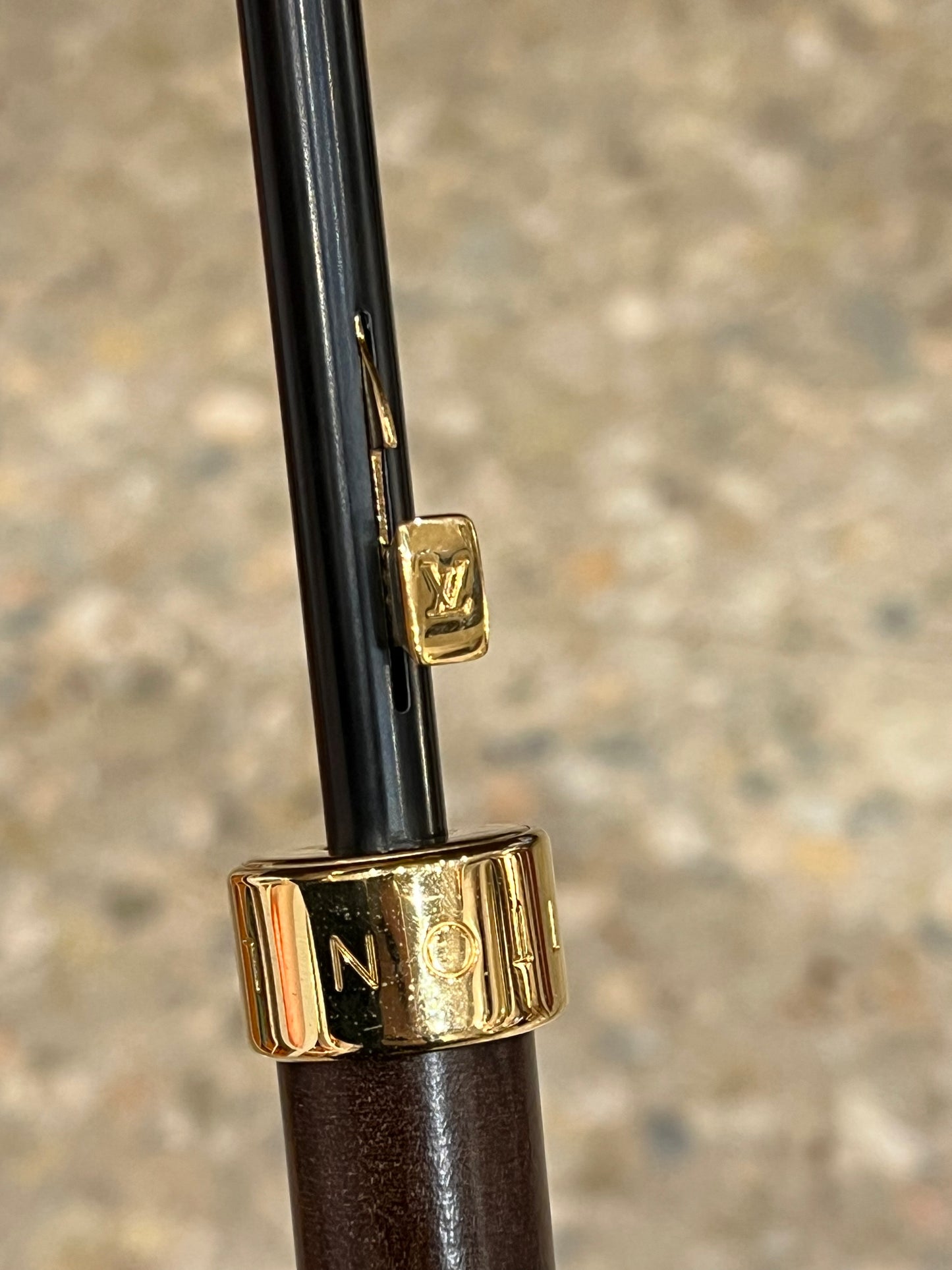 Louis Vuitton umbrella second hand