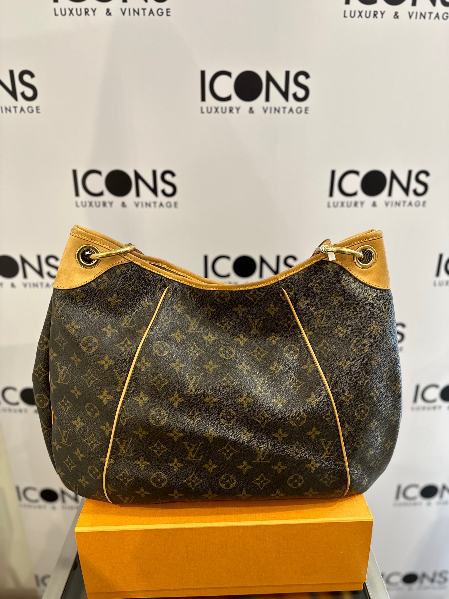 Louis Vuitton Galliera Gm