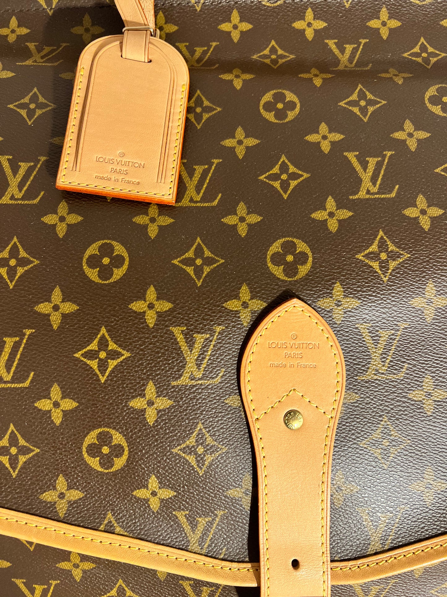 Louis Vuitton Sac de Chasse