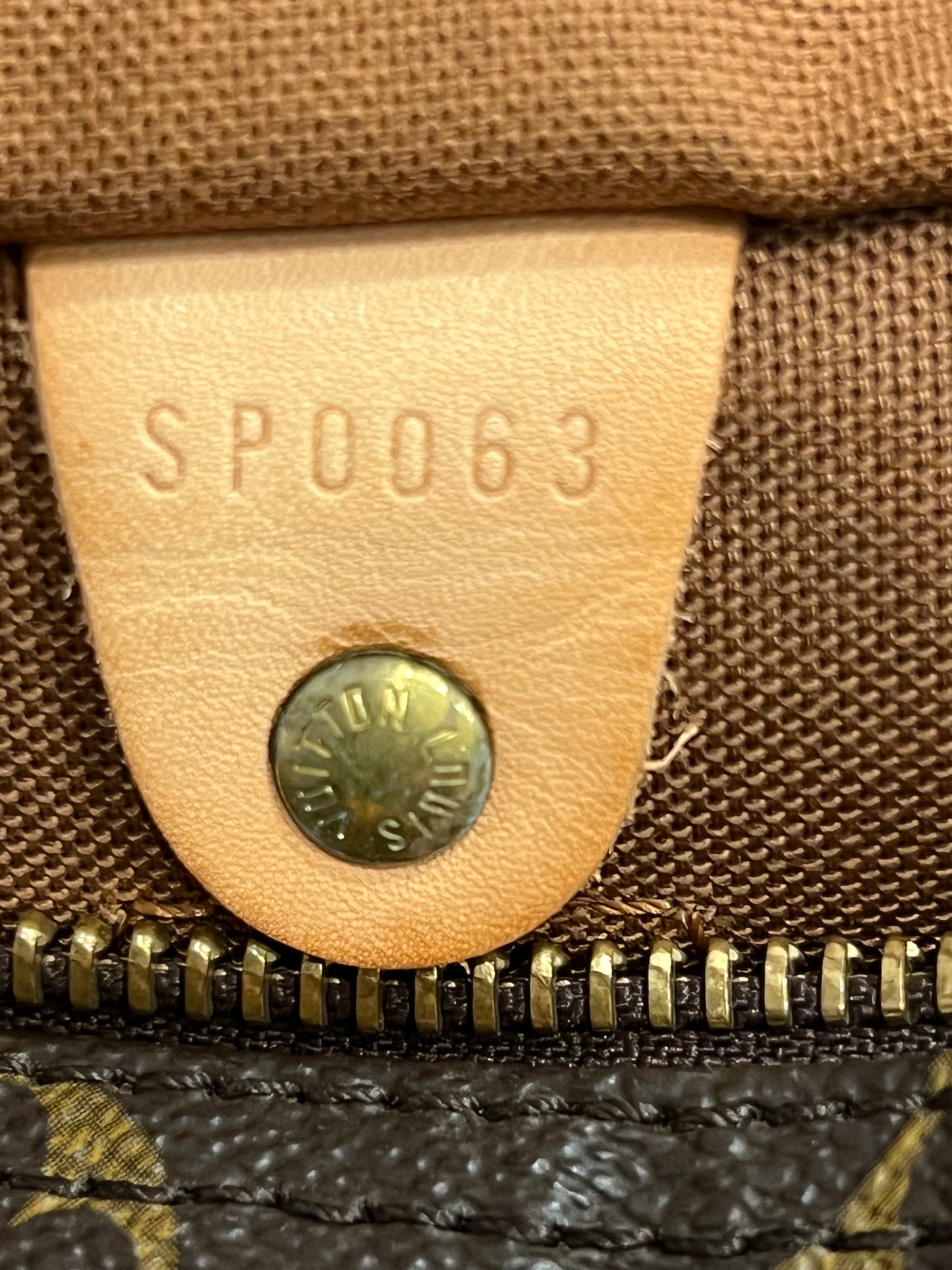 Louis Vuitton Speedy 25 bag