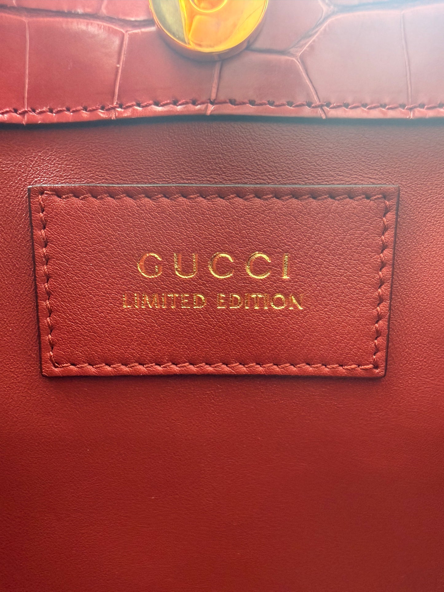 Gucci Diana medium GG Top Handle Coccodrillo
