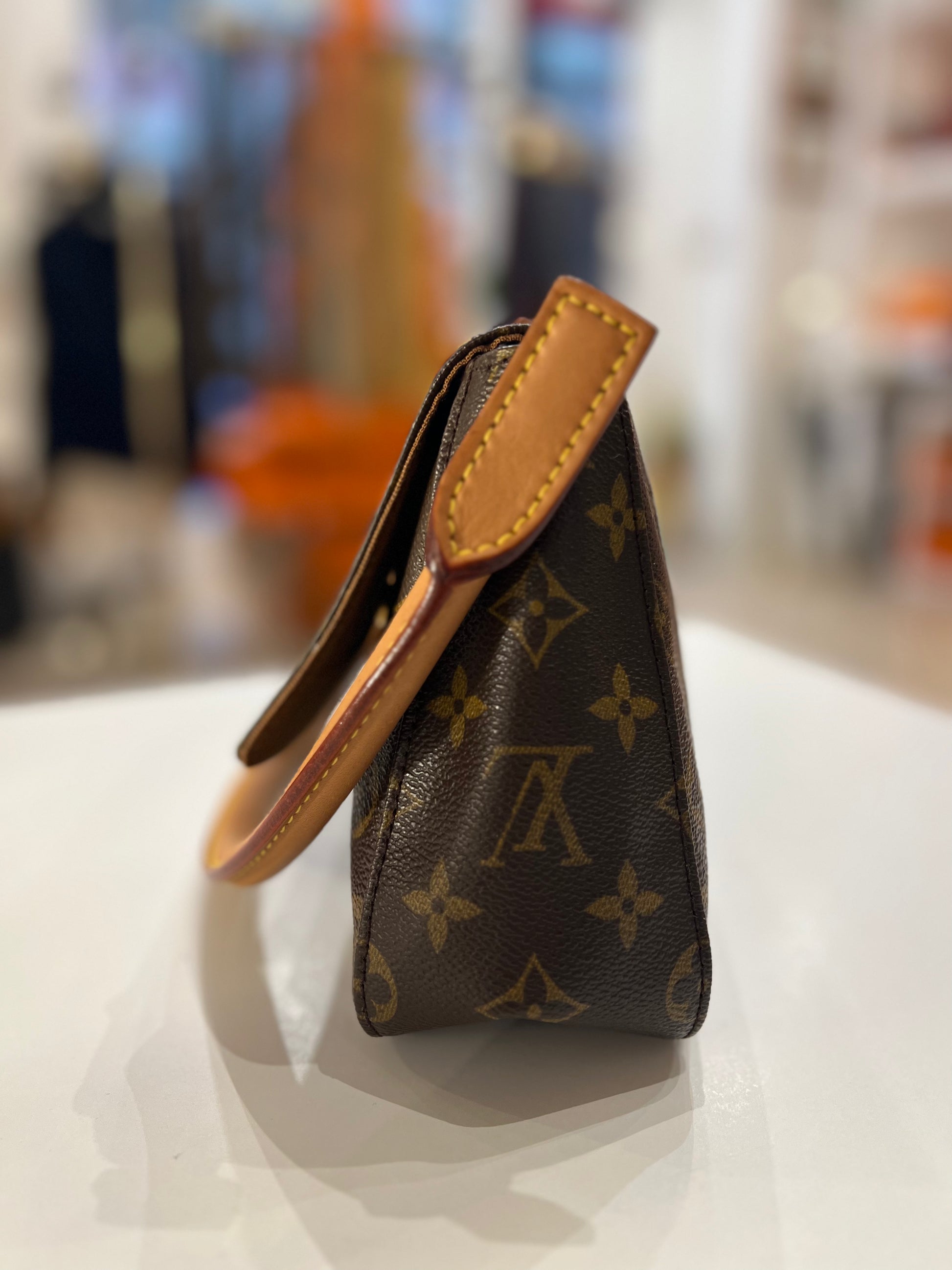 Borsa Louis Vuitton Looping mini icons luxury vintage