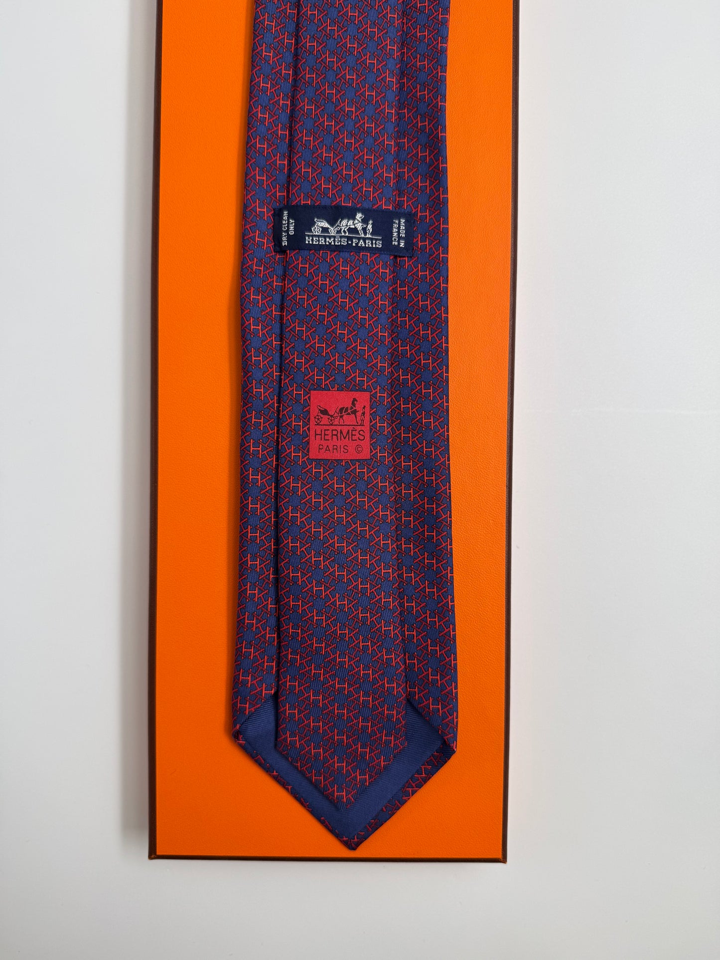 Cravatta Hermès vintage Cod 606163UA