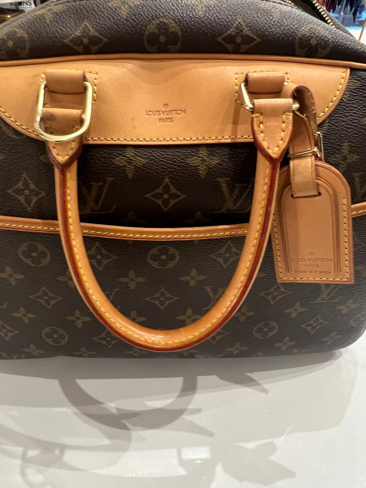 Louis Vuitton Deauville bag