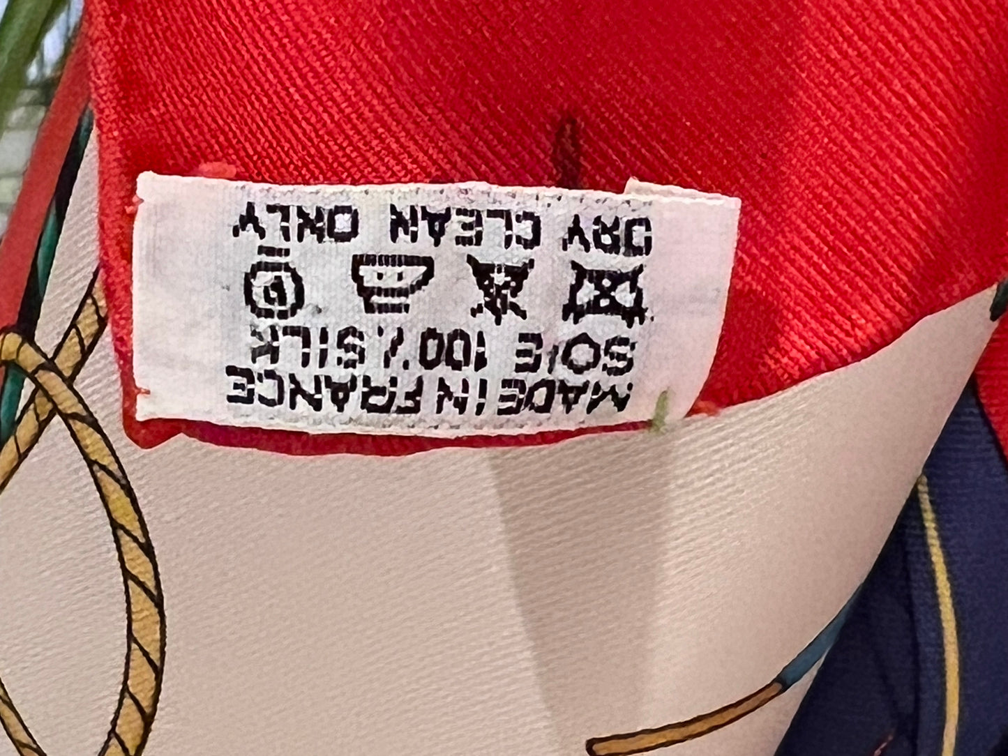 Scarf Hermès 90x90 Umbrella at Parapluies