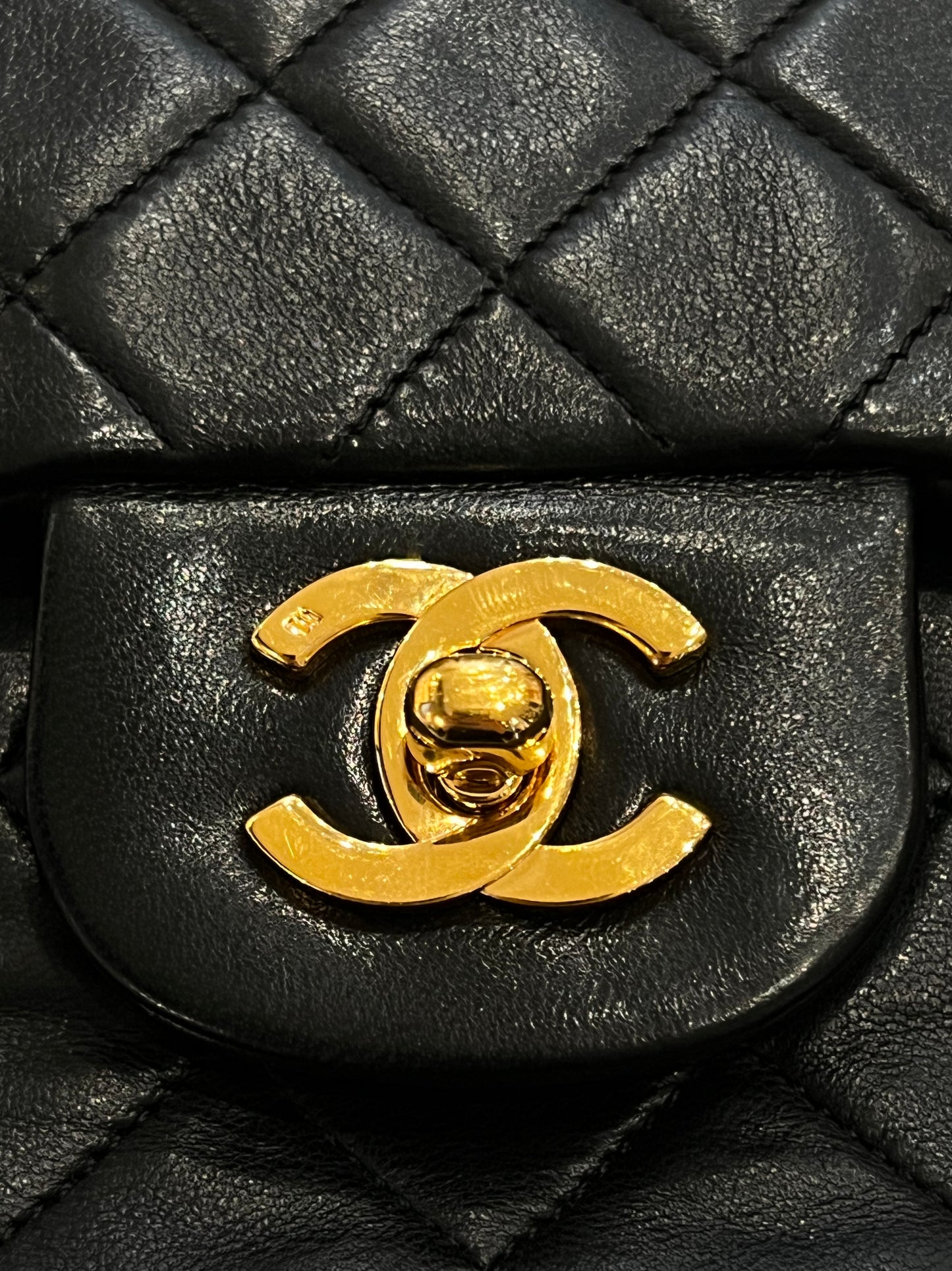 Chanel Timeless 23 vintage