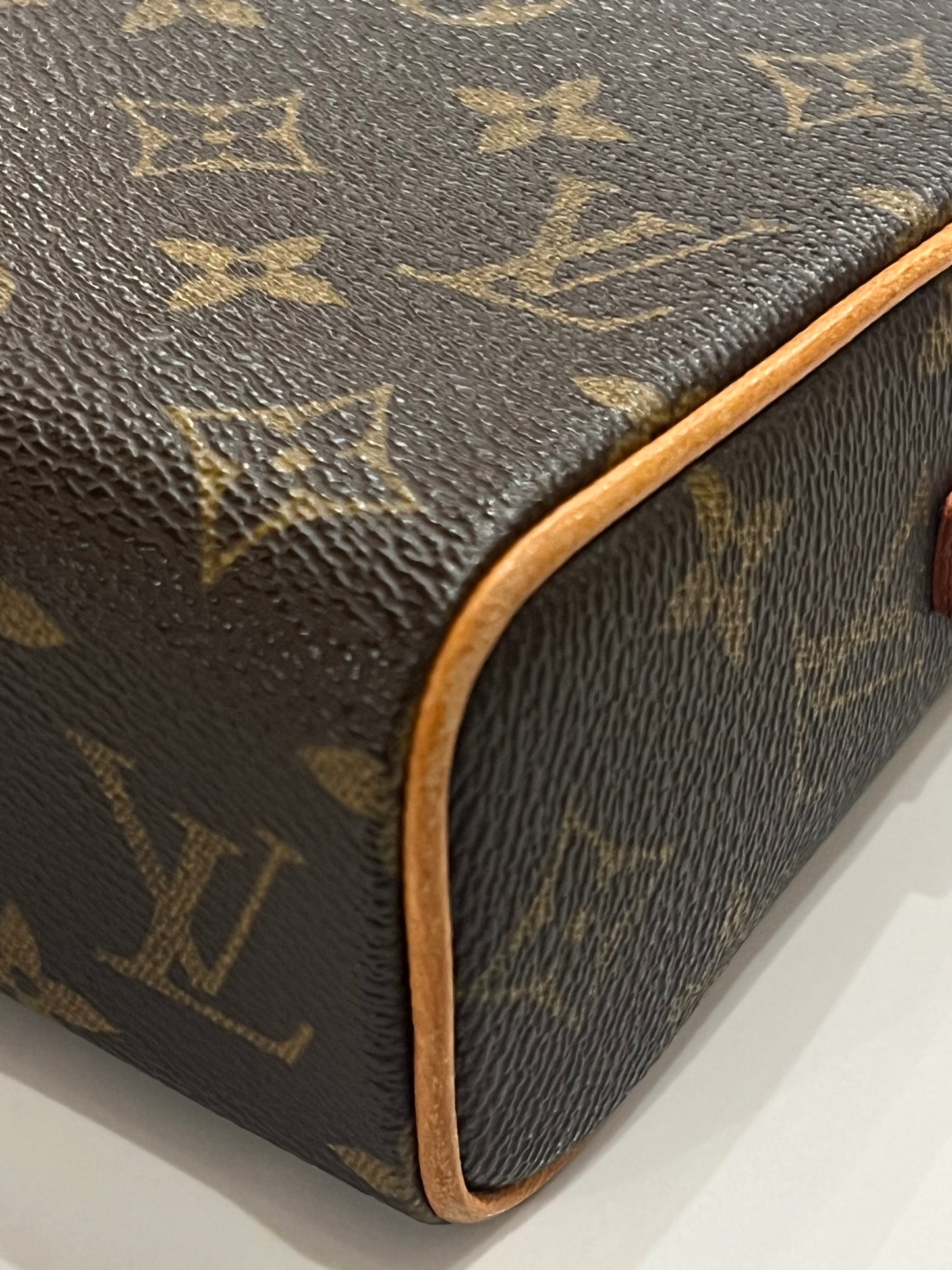 Louis Vuitton Recital pochette