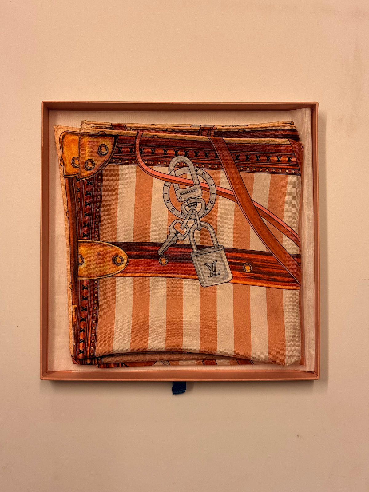 Foulard Louis Vuitton Strap And Trunk