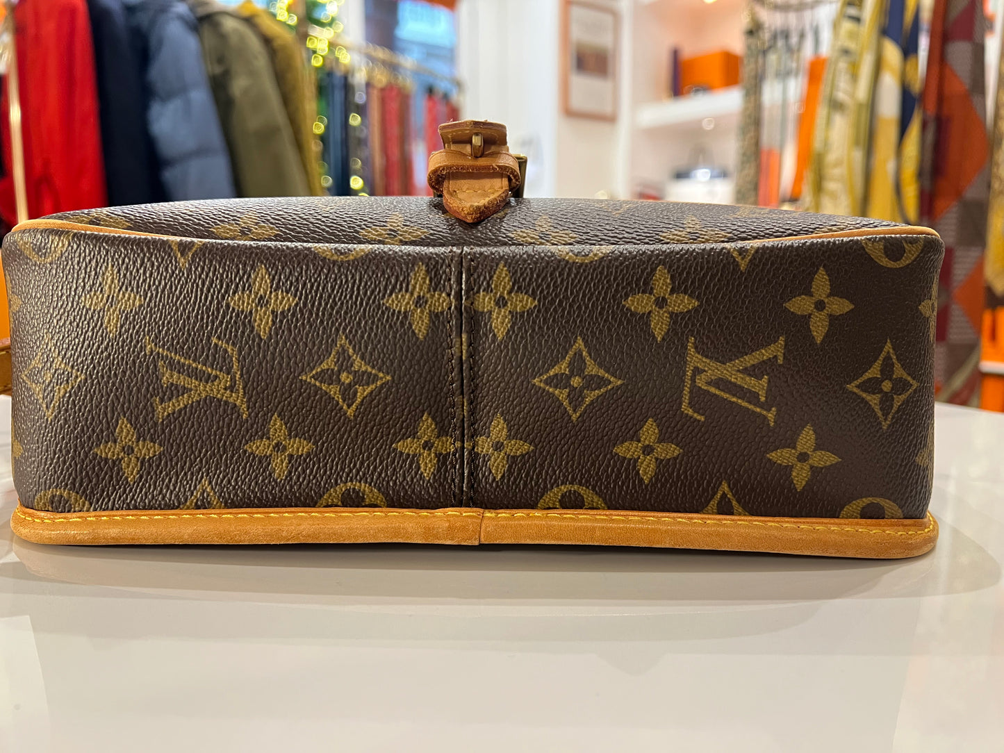 Louis Vuitton Sologne bag