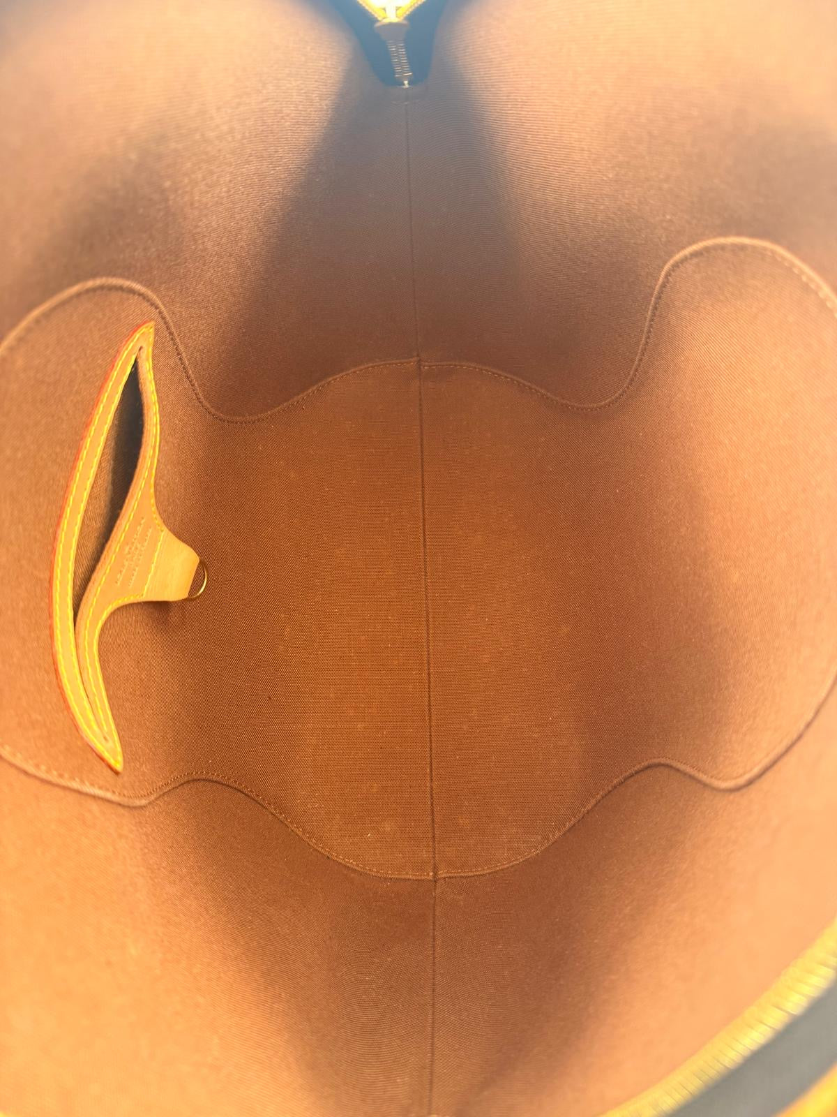 Louis Vuitton Ellipse GM – Monogram Canvas