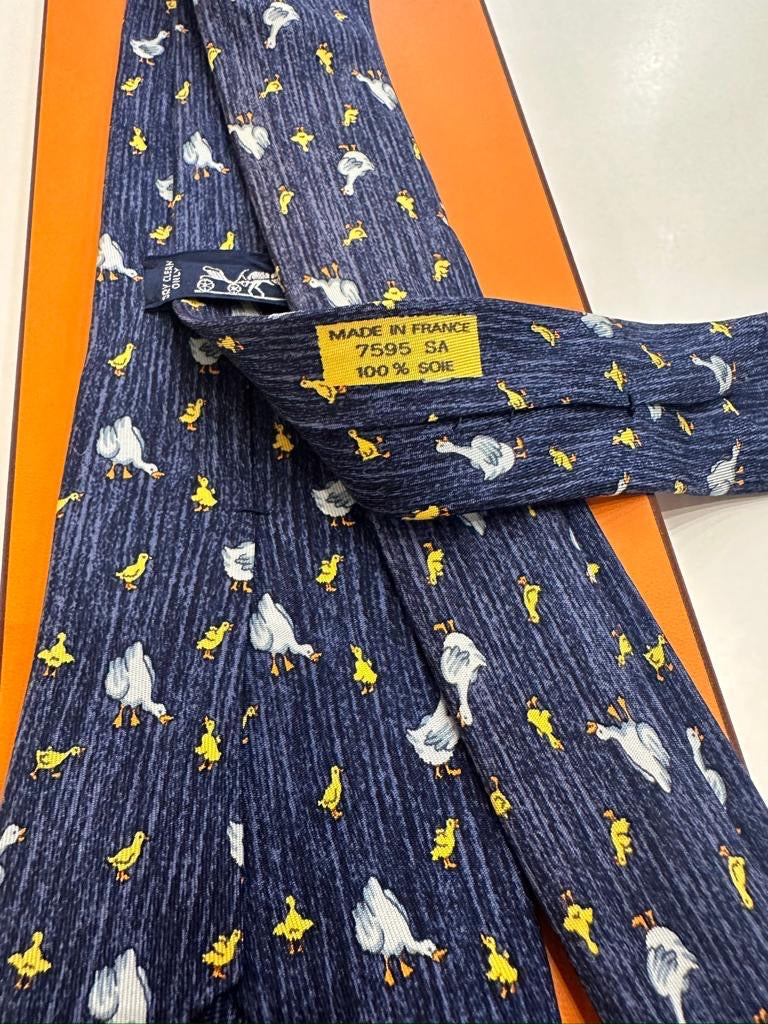 Cravatta vintage Hermès oche 7595 sa