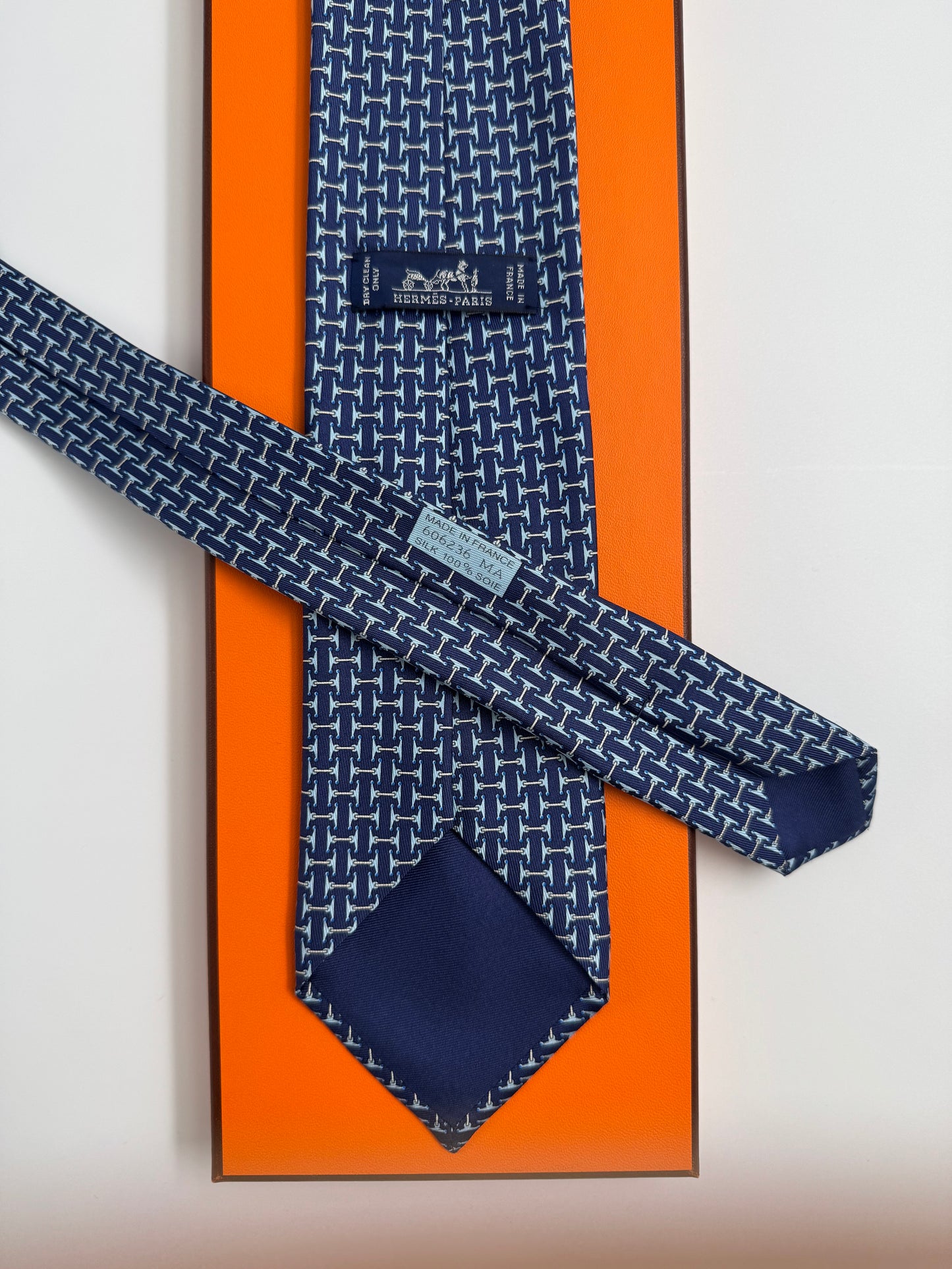 Cravatta Hermès vintage Cod 606236MA