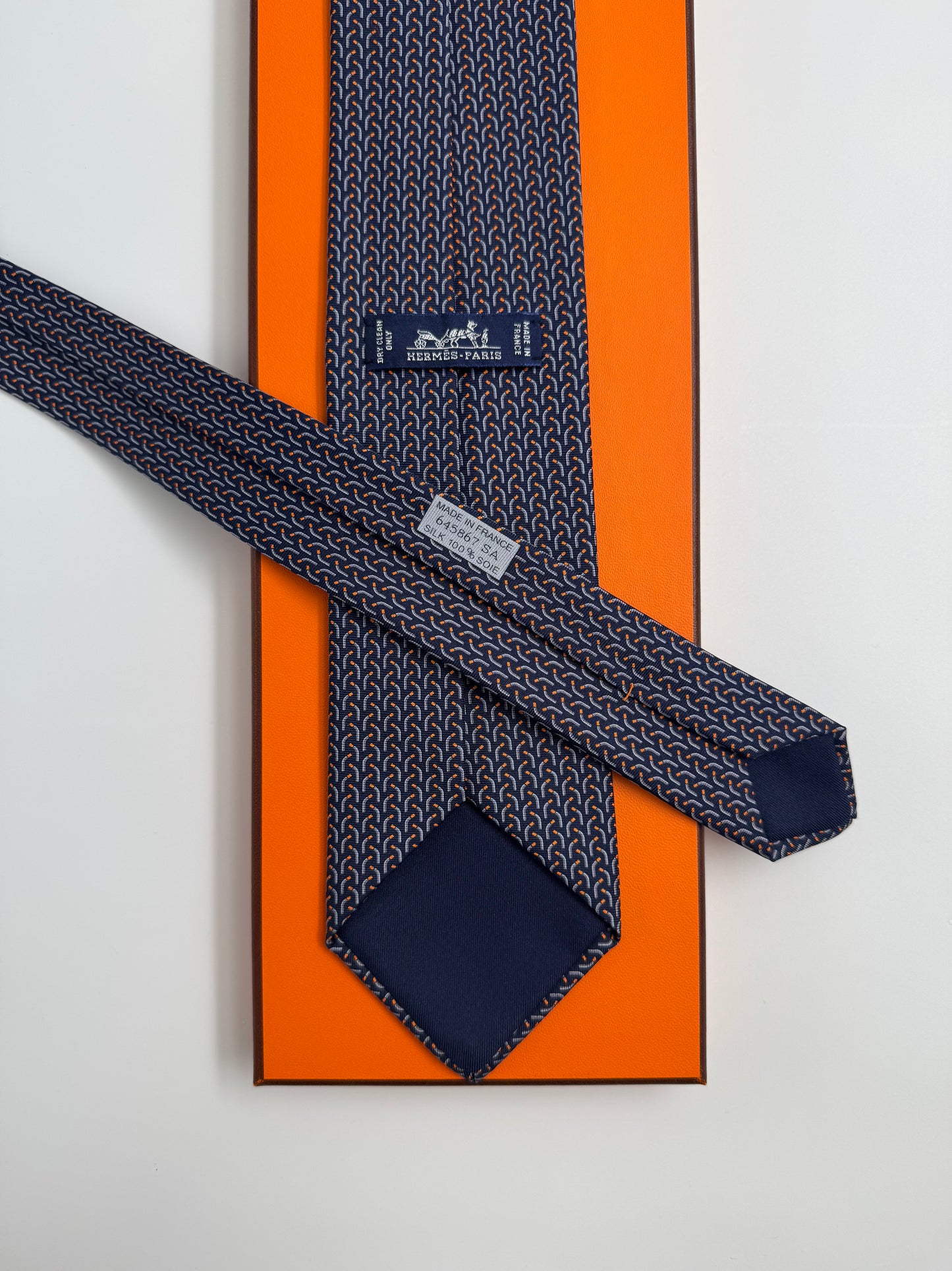 Cravatta Hermès Cod 645867SA