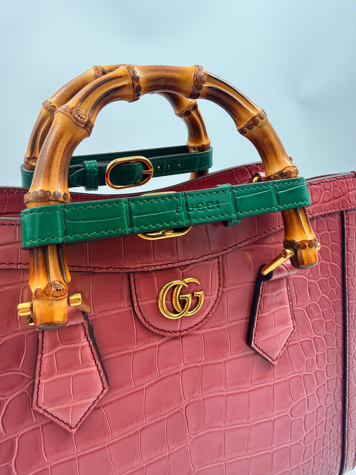 Gucci Diana medium GG Top Handle Coccodrillo