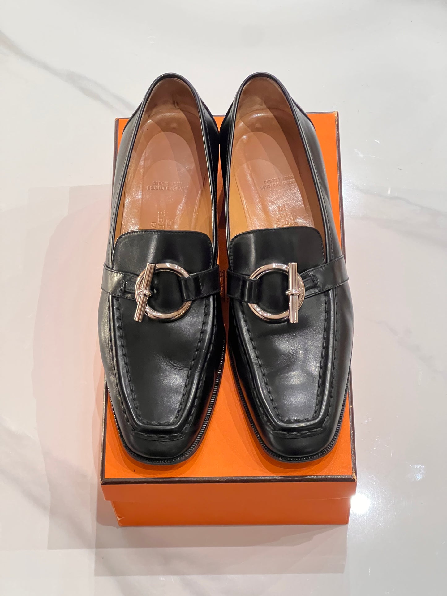 Hermès black loafers n 38 1/2