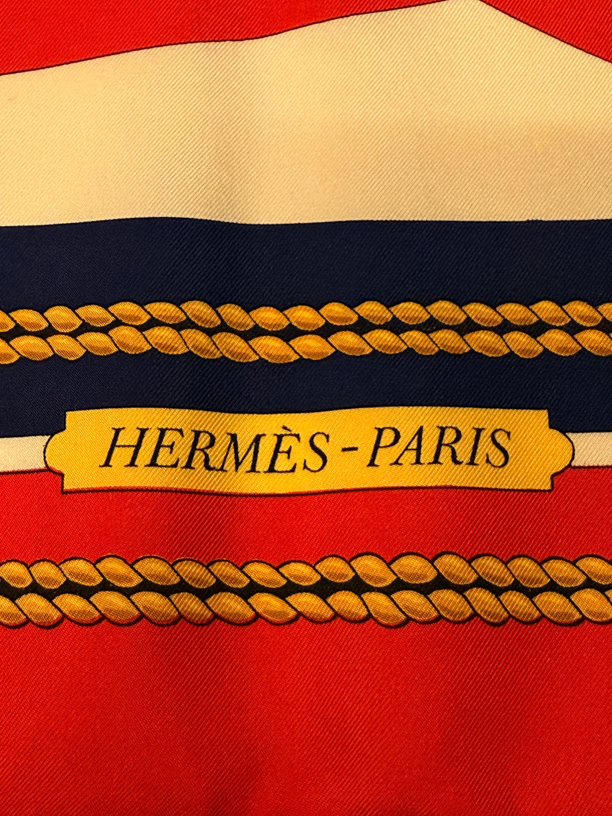 Foulard Hermès vintage Chateaux D’Arriere